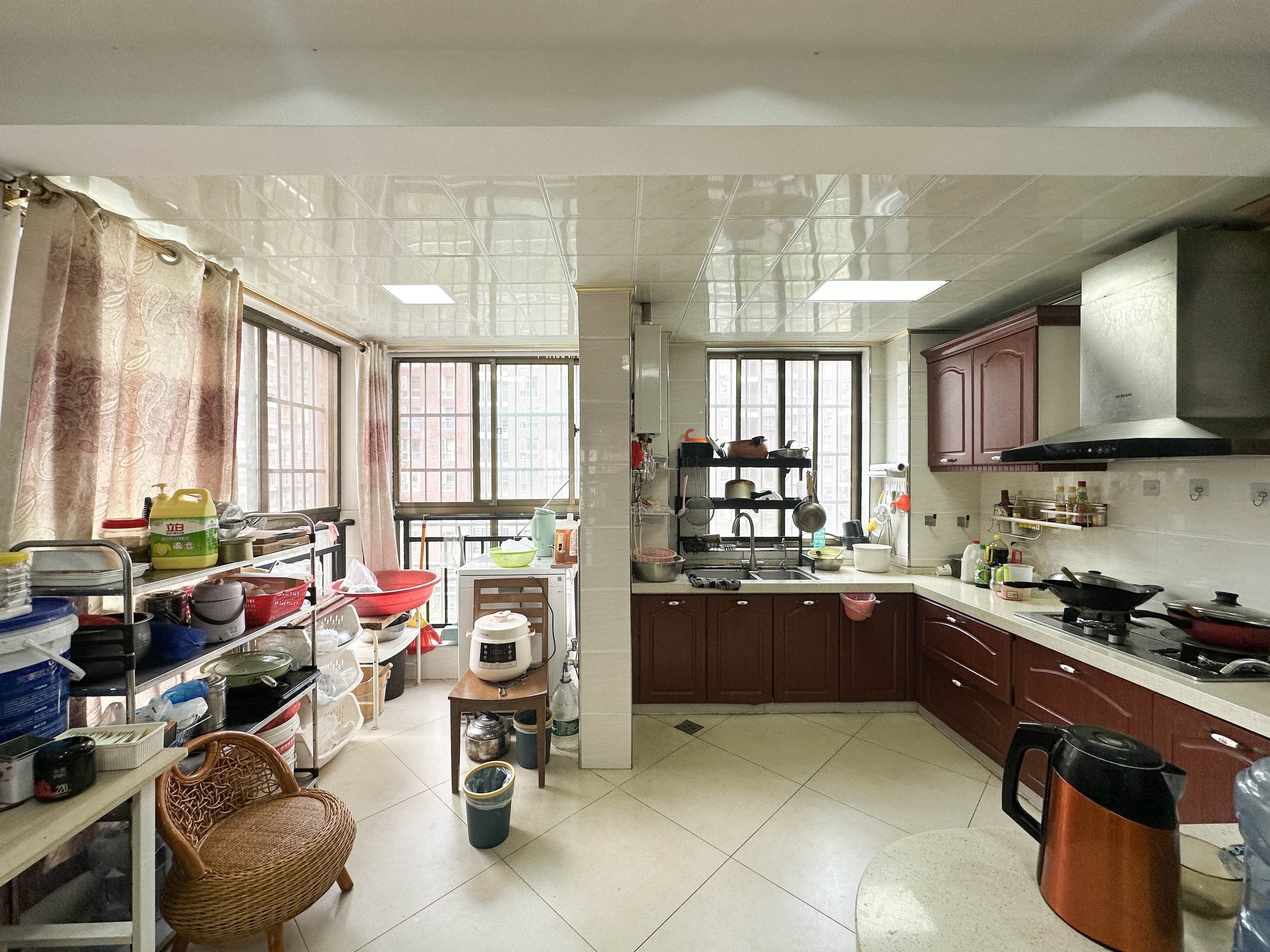 中天瑞景  5室2厅3卫    138.0万 中天瑞景  5室2厅3卫    138.0万其他