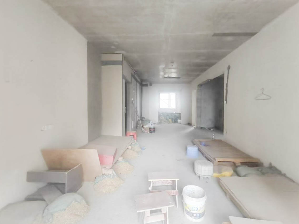 保利东郡  4室2厅2卫    73.0万 保利东郡  4室2厅2卫    73.0万客厅