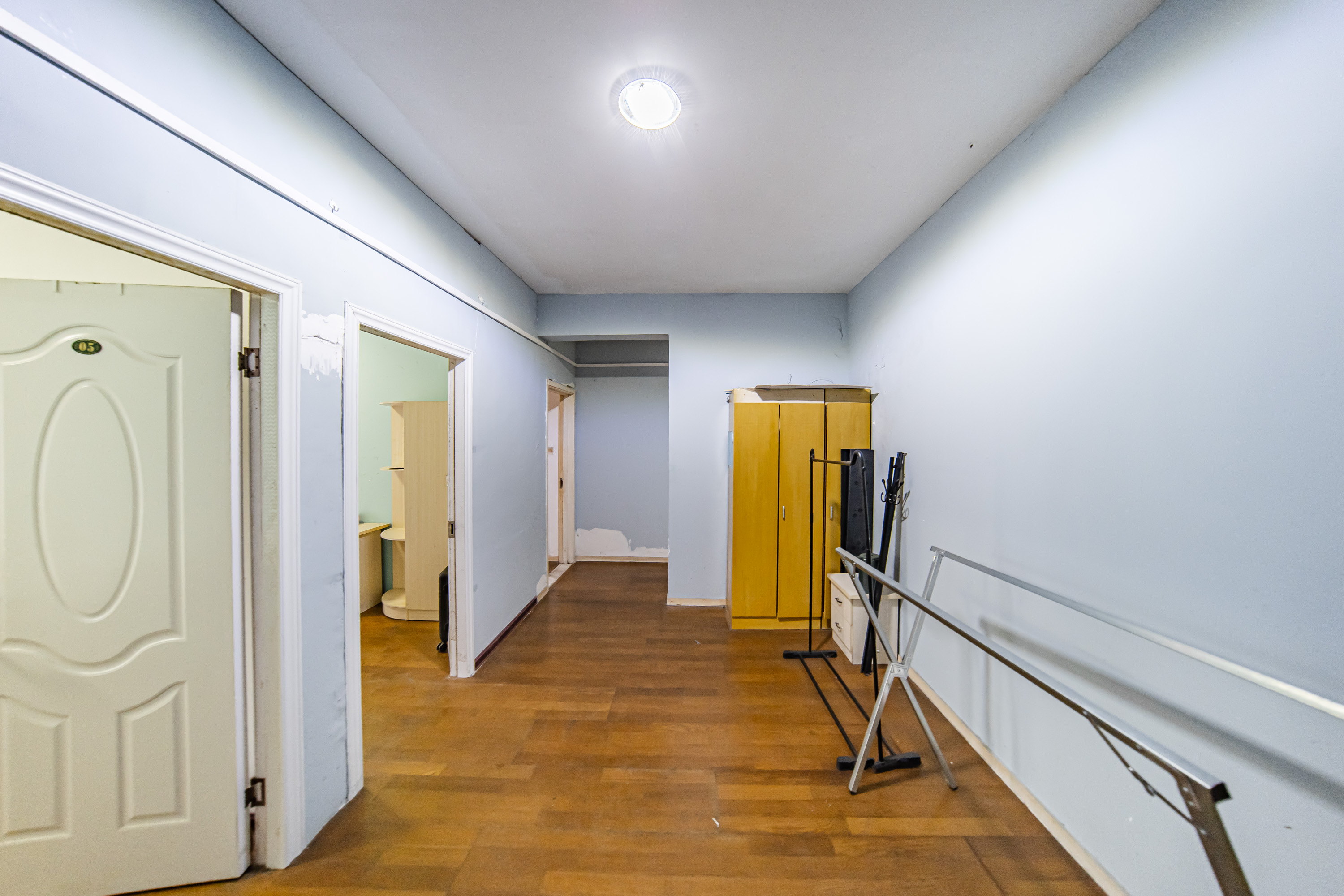 阳光100一期、四五期  3室2厅2卫    95.0万 阳光100一期、四五期  3室2厅2卫    95.0万客厅