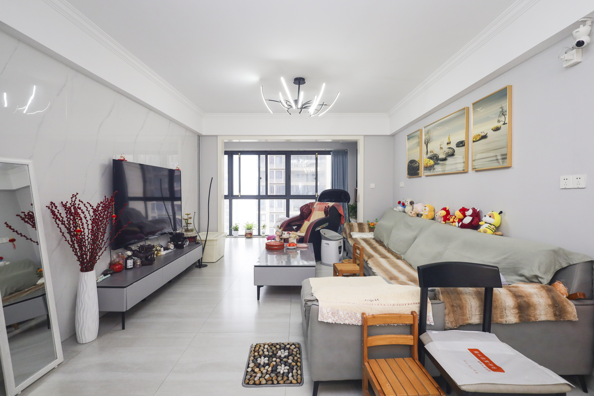 嘉宇北部湾A区 4室2厅2卫 110.0万 嘉宇北部湾A区 4室2厅2卫 110.0万客厅