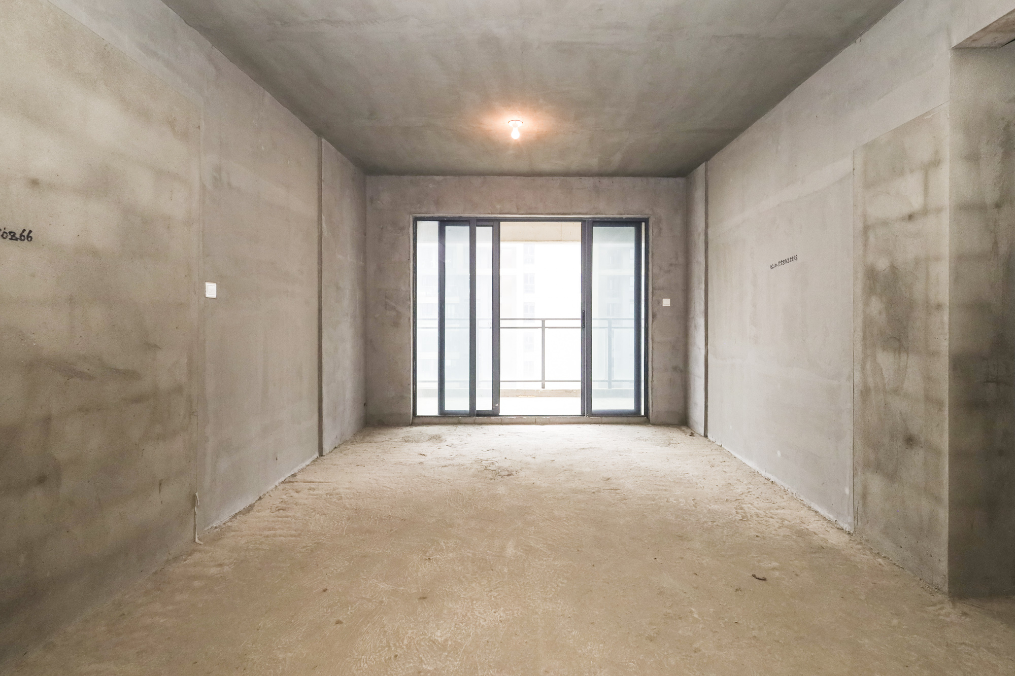 嘉宇北部湾A区 3室2厅2卫 63.8万 嘉宇北部湾A区 3室2厅2卫 63.8万客厅