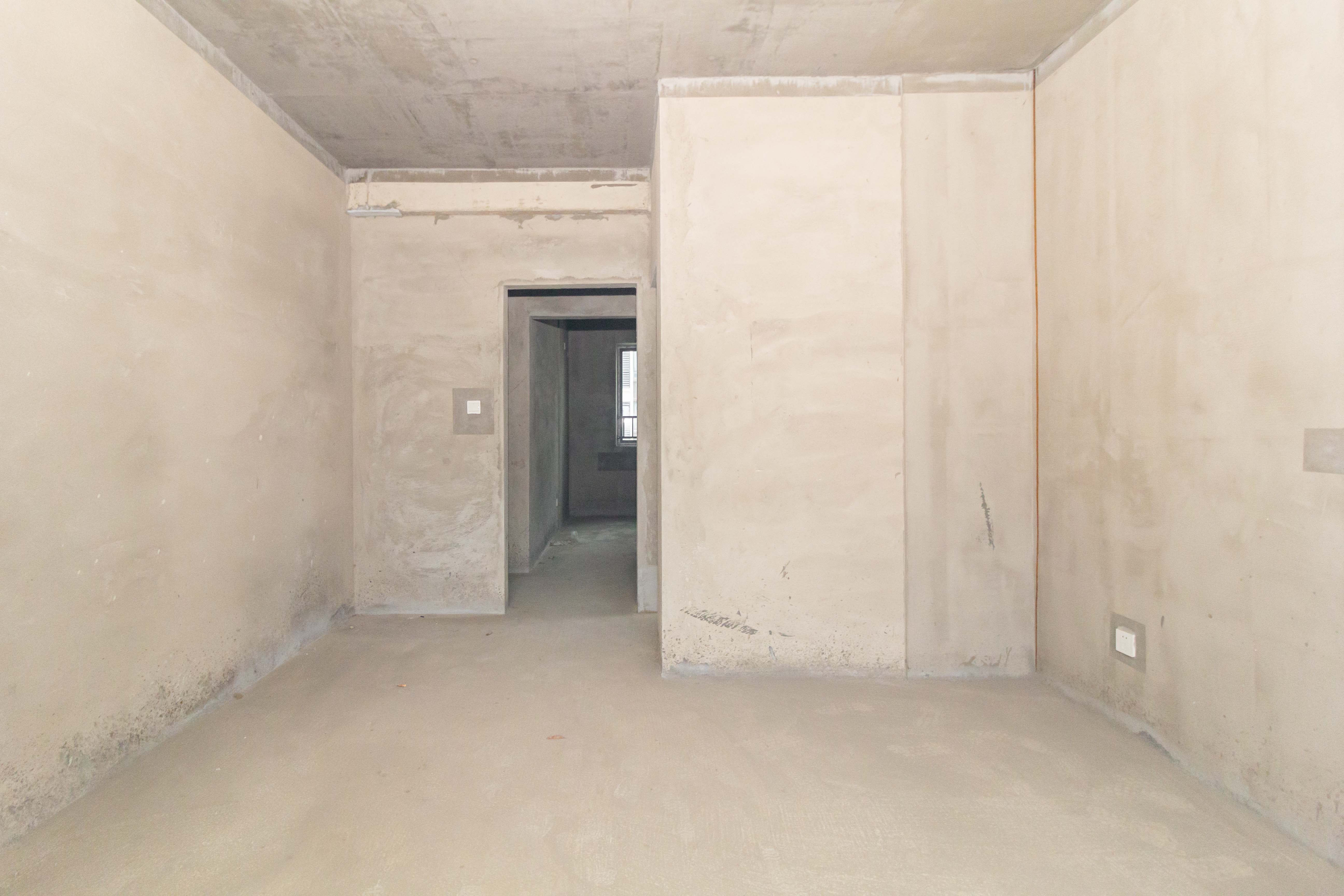 中交中央公园D3区 5室2厅4卫 365.0万 中交中央公园D3区 5室2厅4卫 365.0万卧室