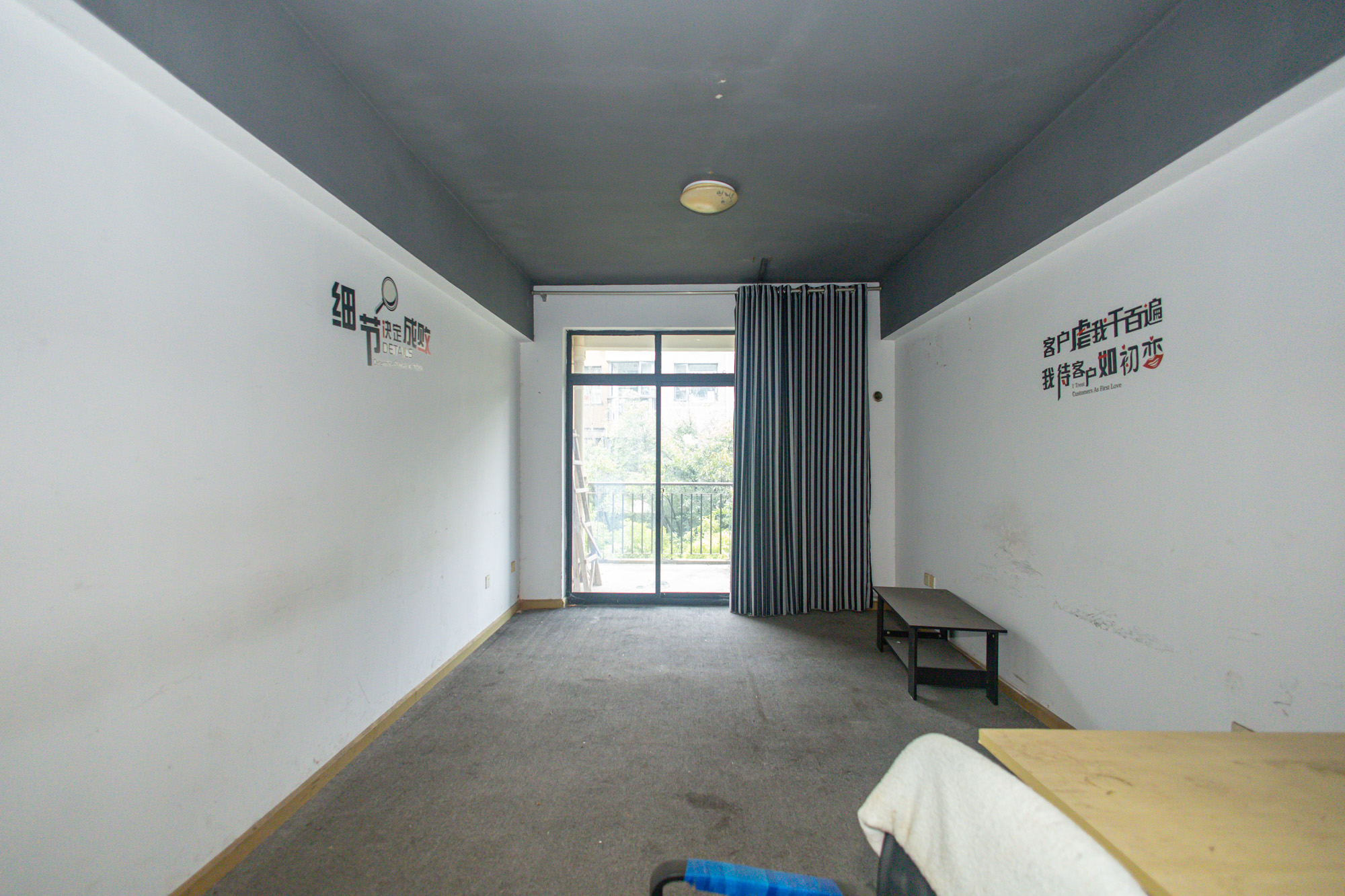 美林水郡  4室2厅1卫    150.0万 美林水郡  4室2厅1卫    150.0万卧室