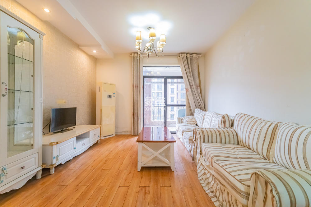 华润凤凰城一期  2室2厅1卫    58.8万