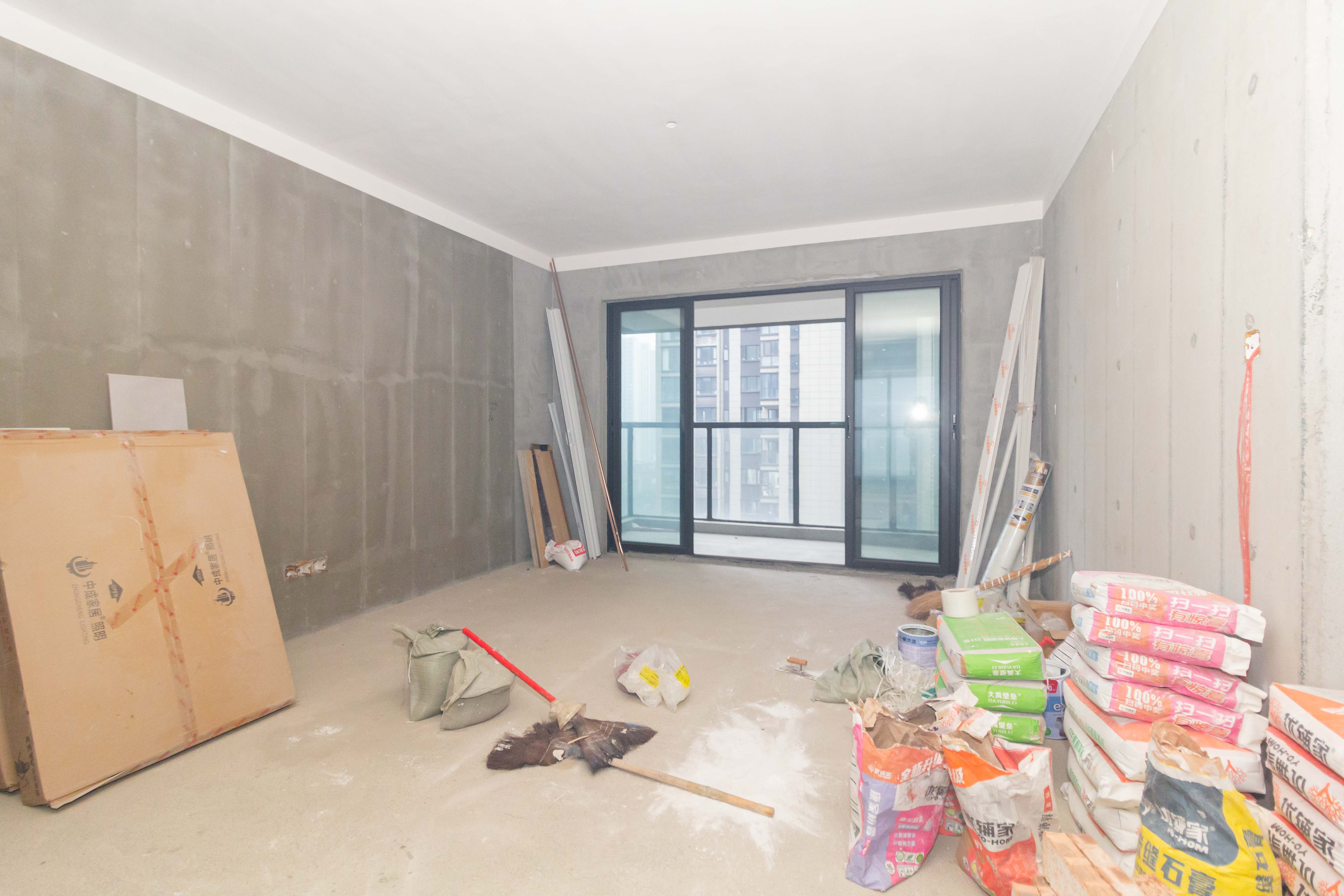 南益名士豪庭 4室2厅2卫 140.0万 南益名士豪庭 4室2厅2卫 140.0万客厅