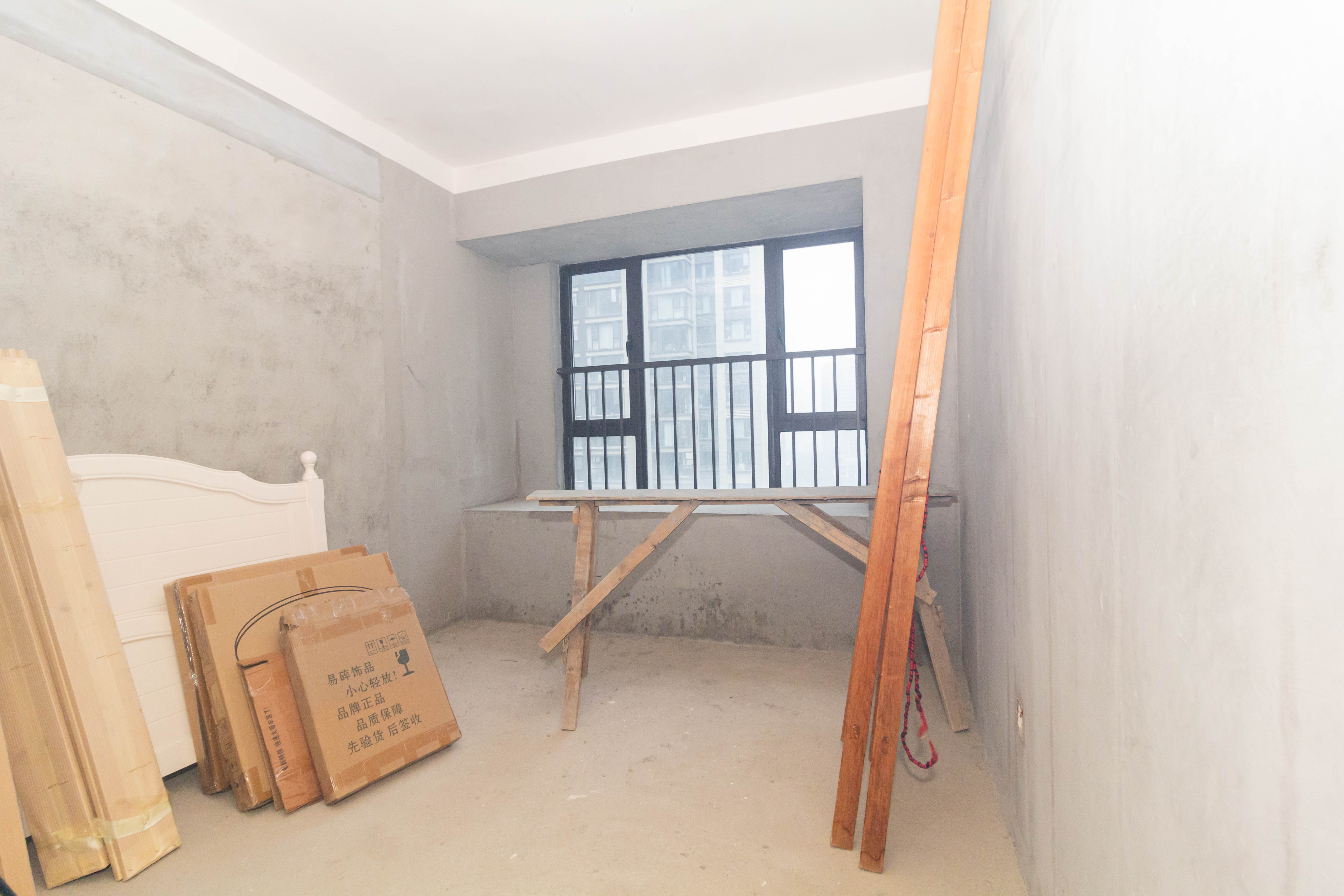 南益名士豪庭 4室2厅2卫 140.0万 南益名士豪庭 4室2厅2卫 140.0万卧室