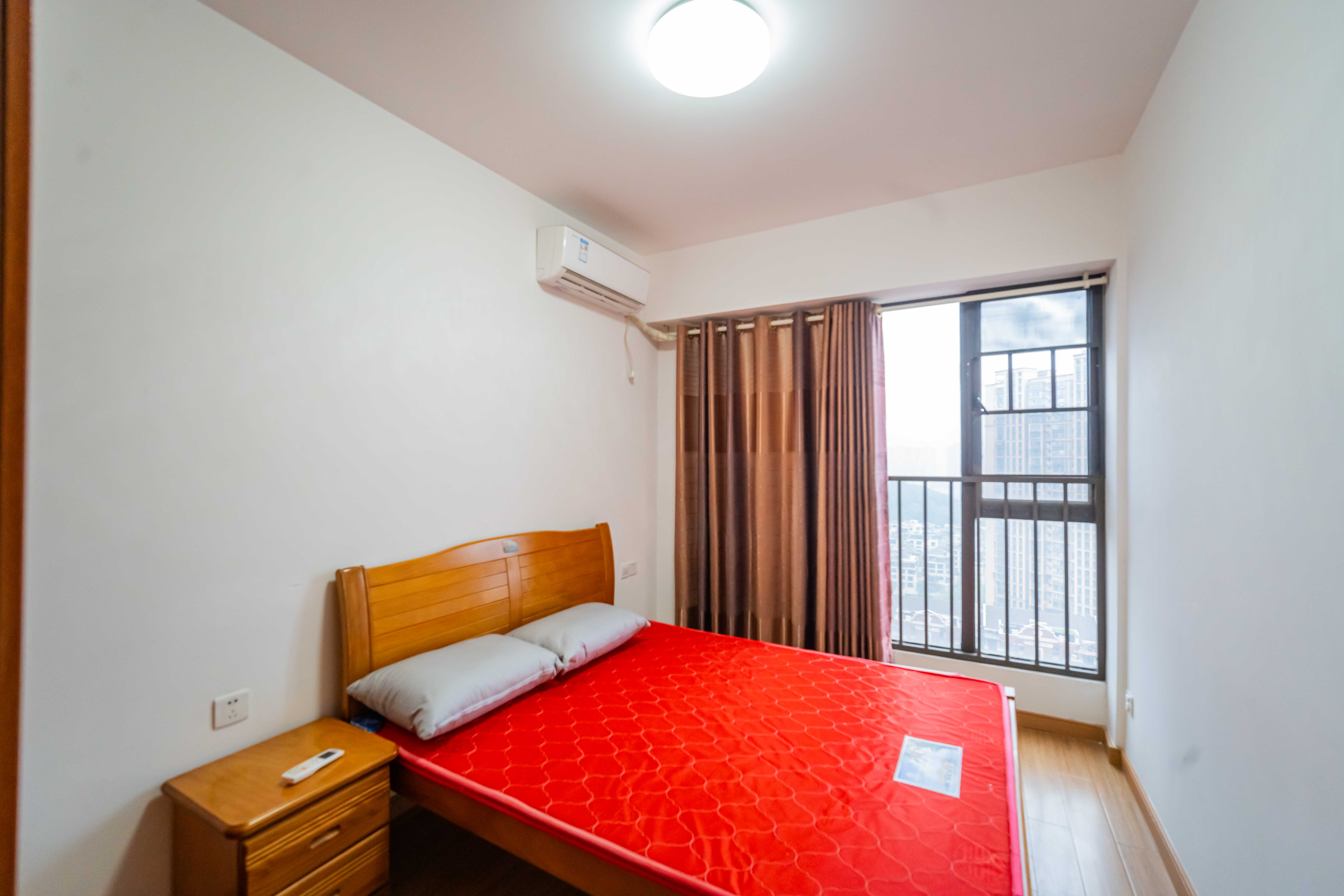 旭辉国际广场(永升商业广场) 3室2厅2卫 108.0万 旭辉国际广场(永升商业广场) 3室2厅2卫 108.0万卧室