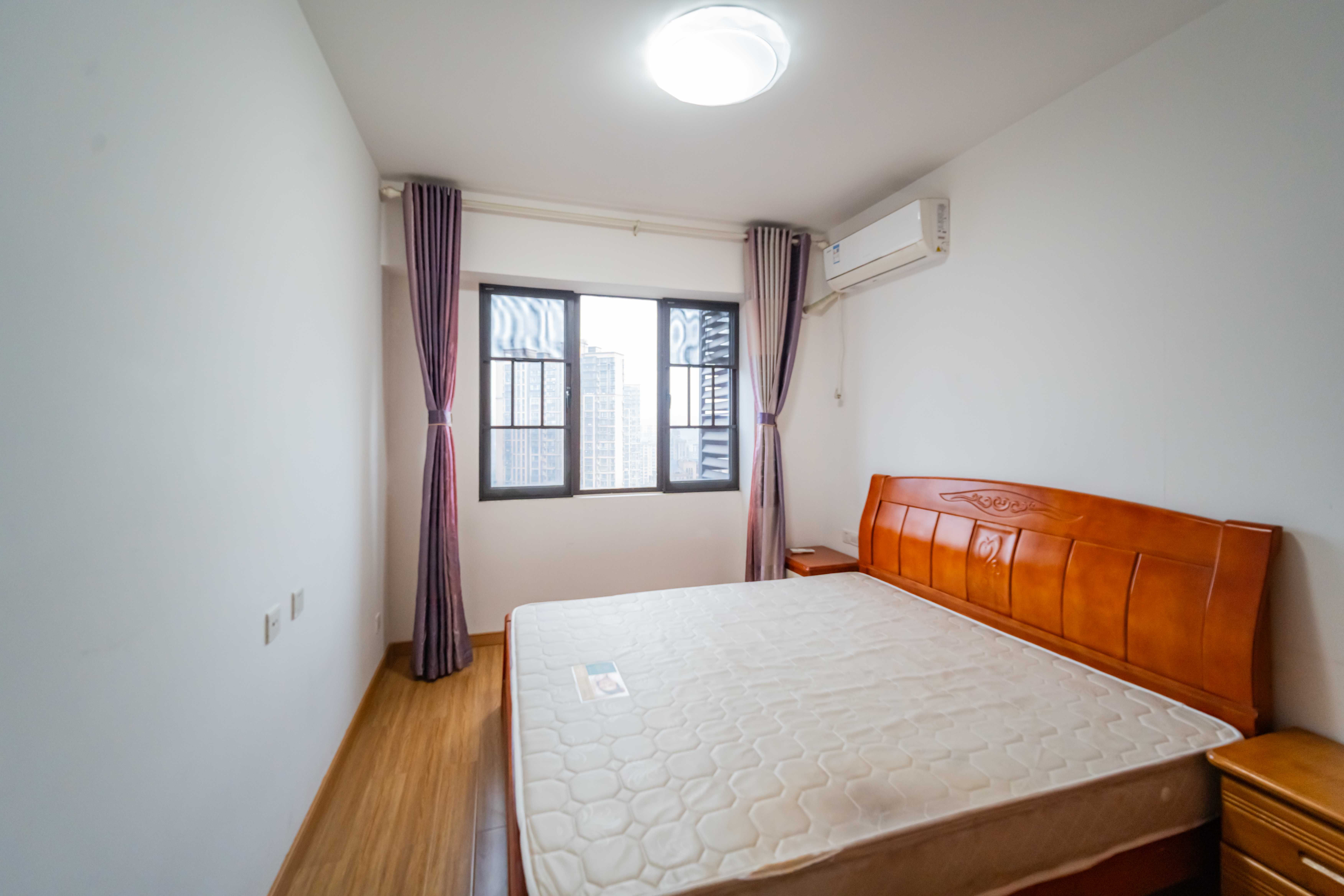 旭辉国际广场(永升商业广场) 3室2厅2卫 108.0万 旭辉国际广场(永升商业广场) 3室2厅2卫 108.0万卧室