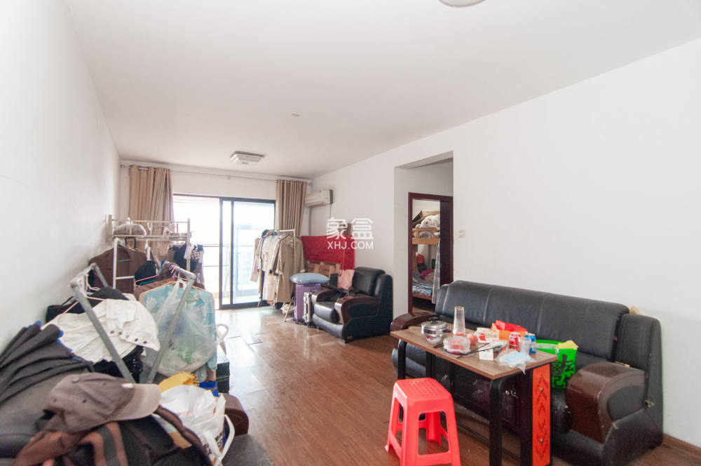 达美D6区  3室2厅2卫    88.0万