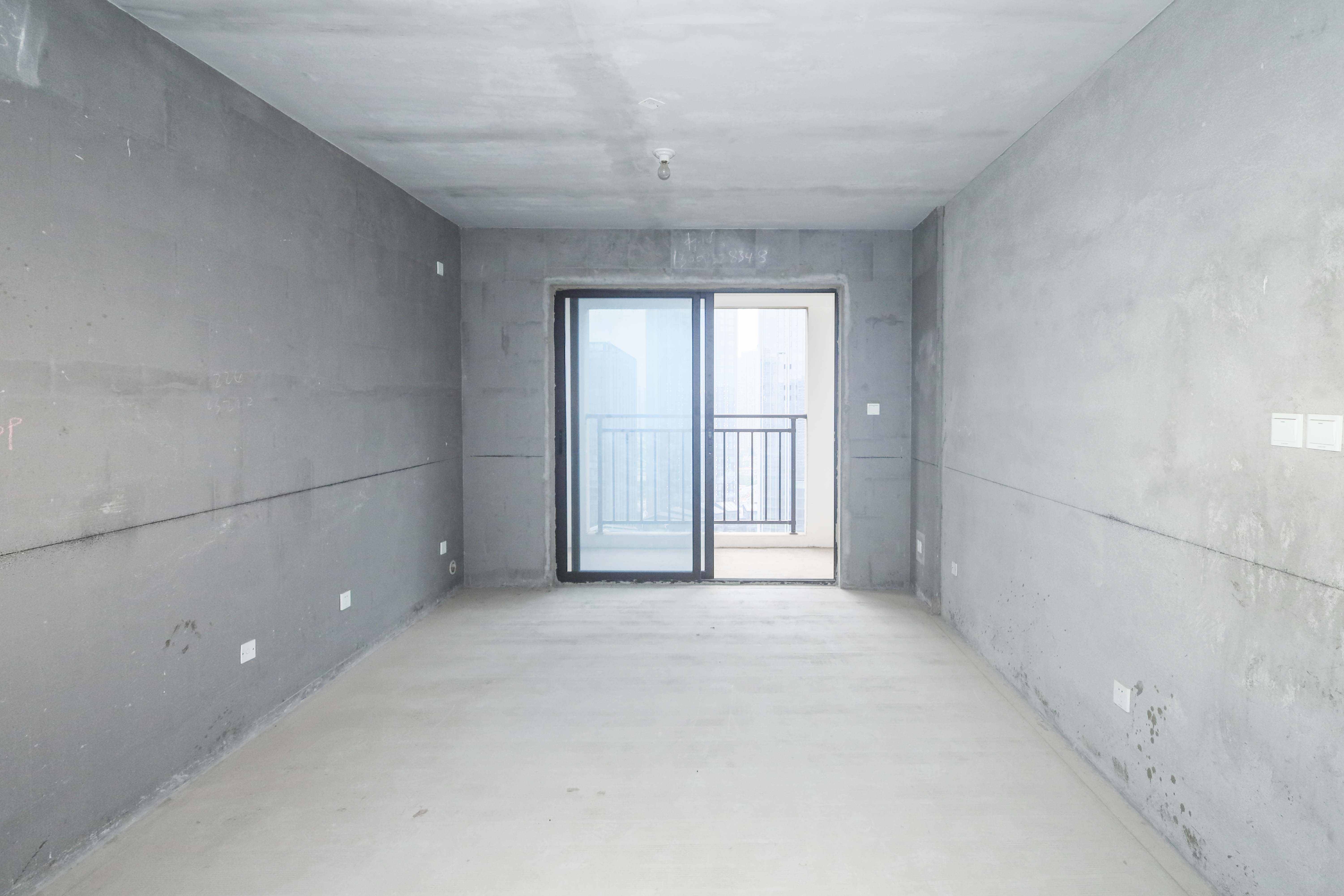 中国铁建梅溪青秀二期  3室2厅2卫   165.00万