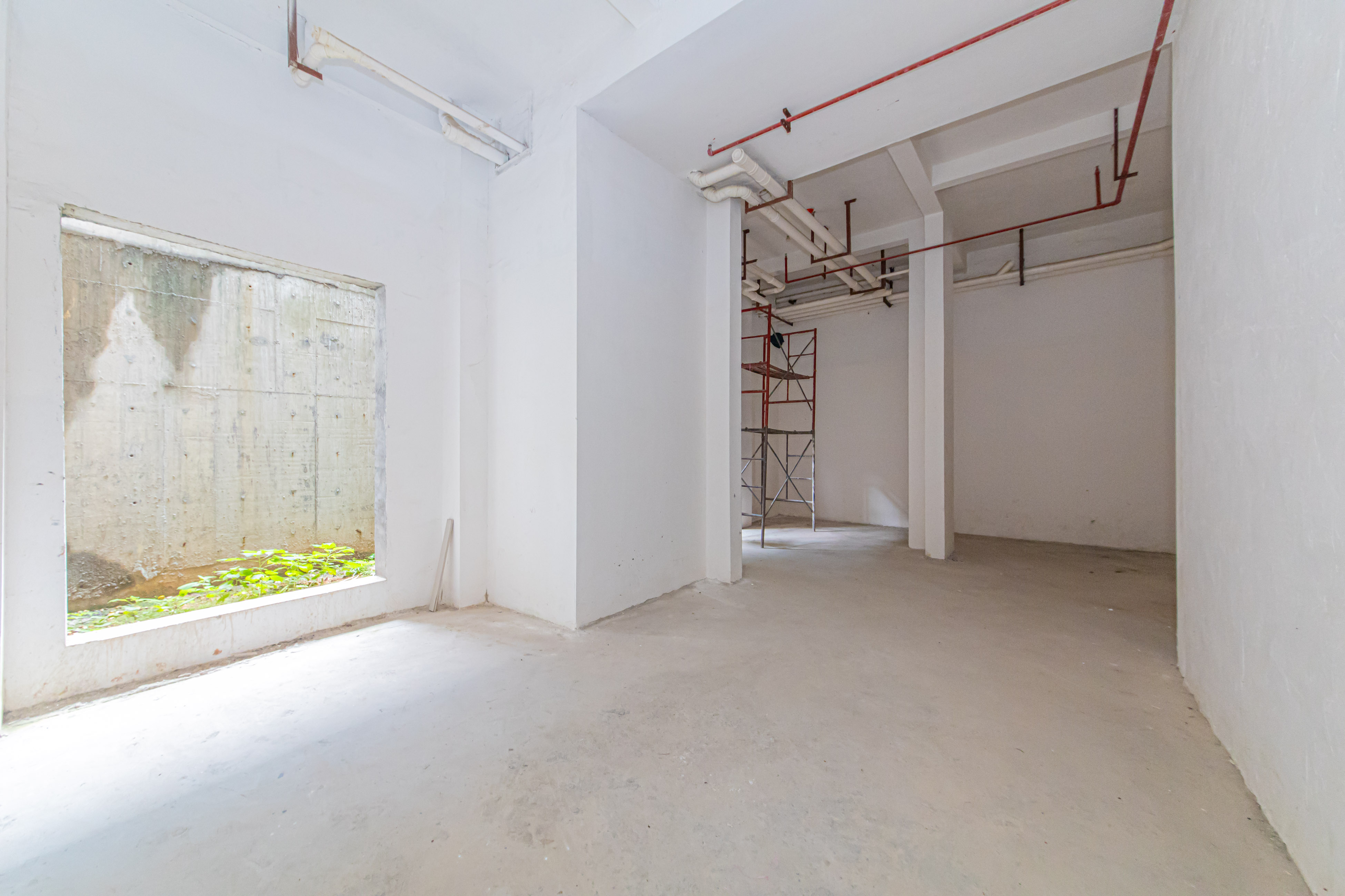 九峰拾號院  4室2厅2卫    210.0万其他