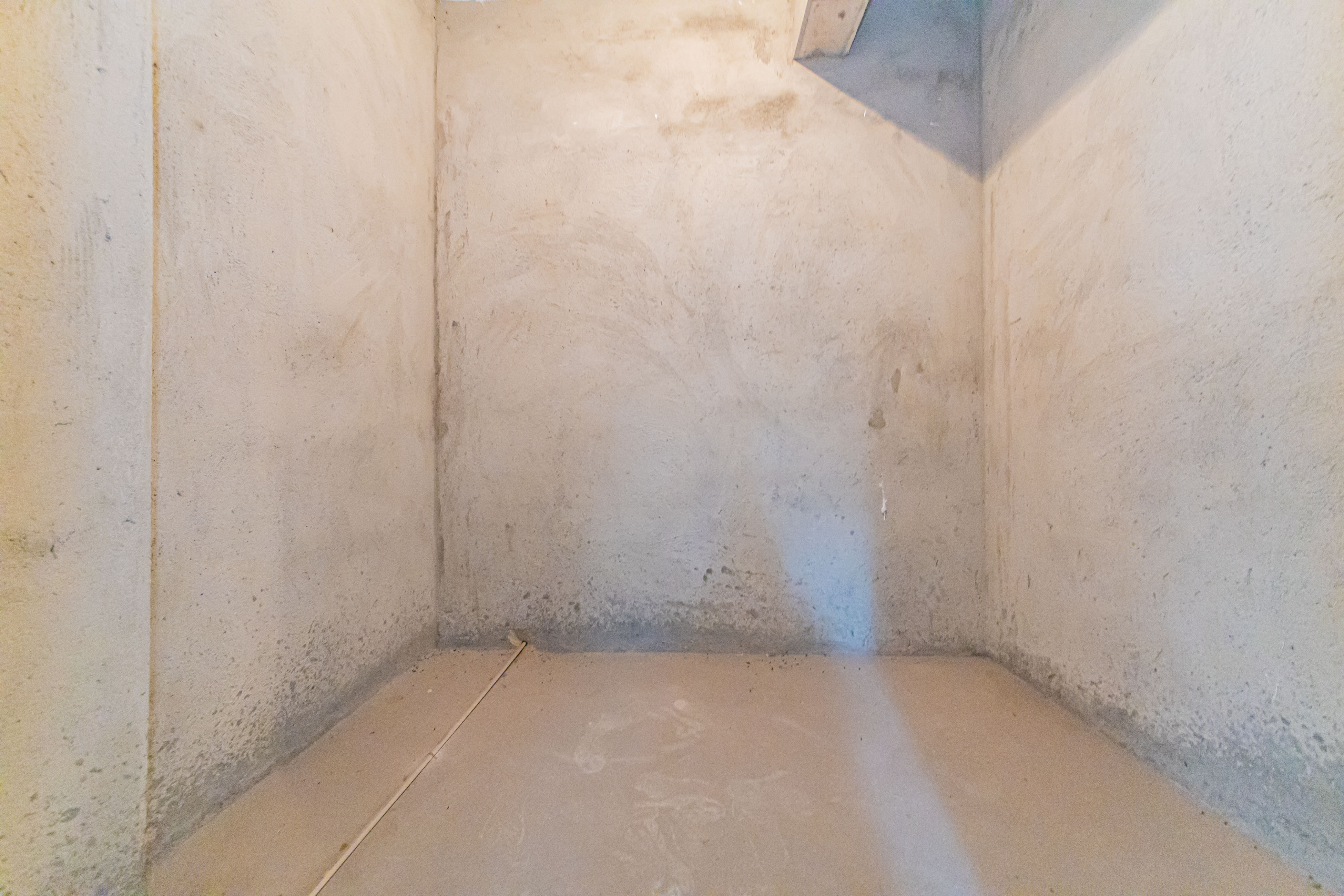 九峰拾號院  4室2厅2卫    210.0万其他