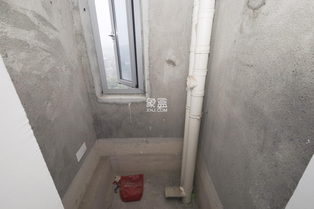湘江壹號(hào)（創(chuàng)遠(yuǎn)湘江壹號(hào)）  5室2廳5衛(wèi)   500.00萬(wàn)