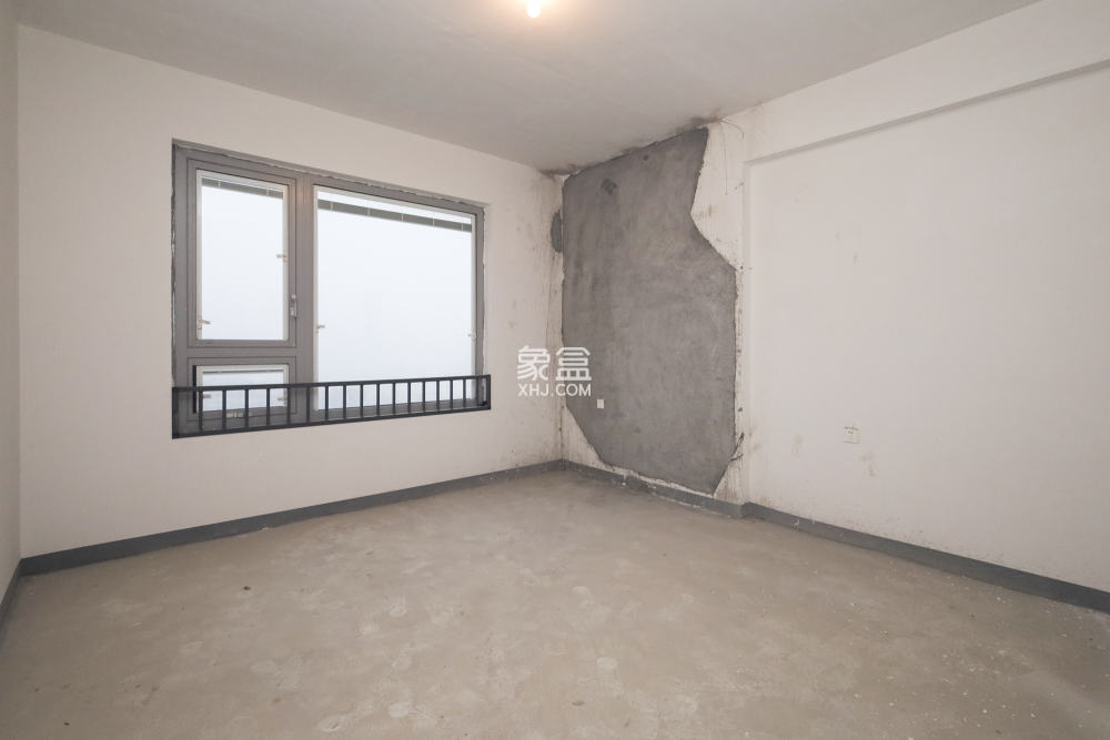 湘江壹號(hào)（創(chuàng)遠(yuǎn)湘江壹號(hào)）  5室2廳5衛(wèi)   500.00萬(wàn)