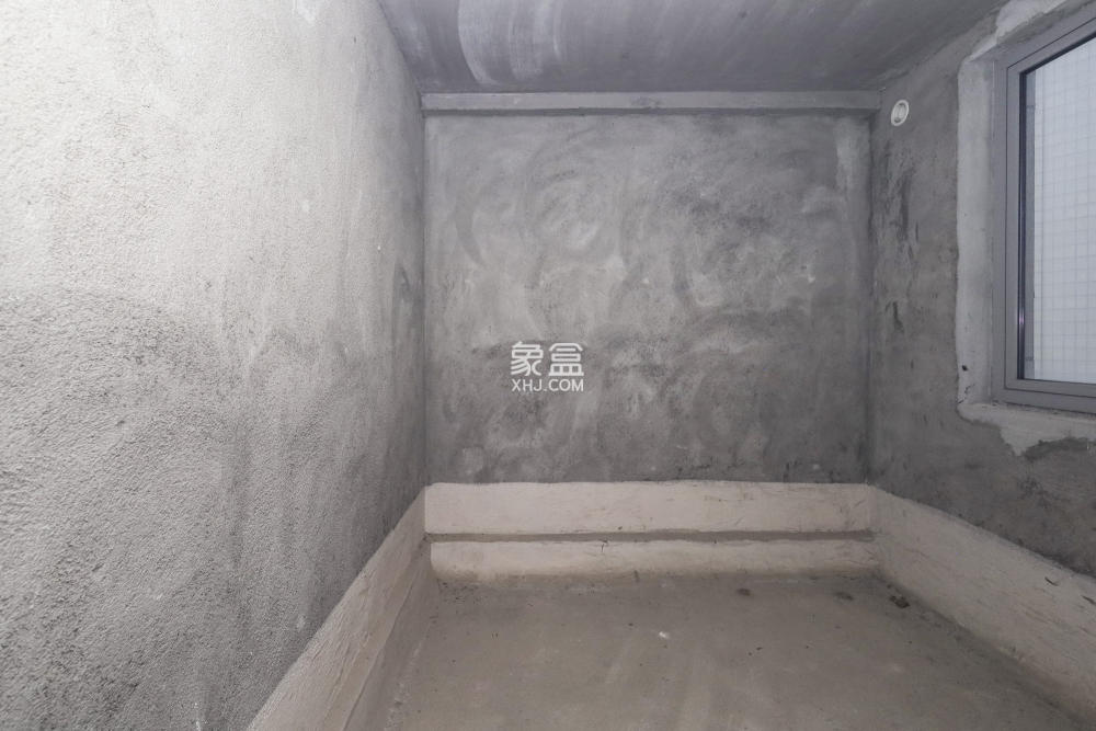 湘江壹號(hào)（創(chuàng)遠(yuǎn)湘江壹號(hào)）  5室2廳5衛(wèi)   500.00萬(wàn)
