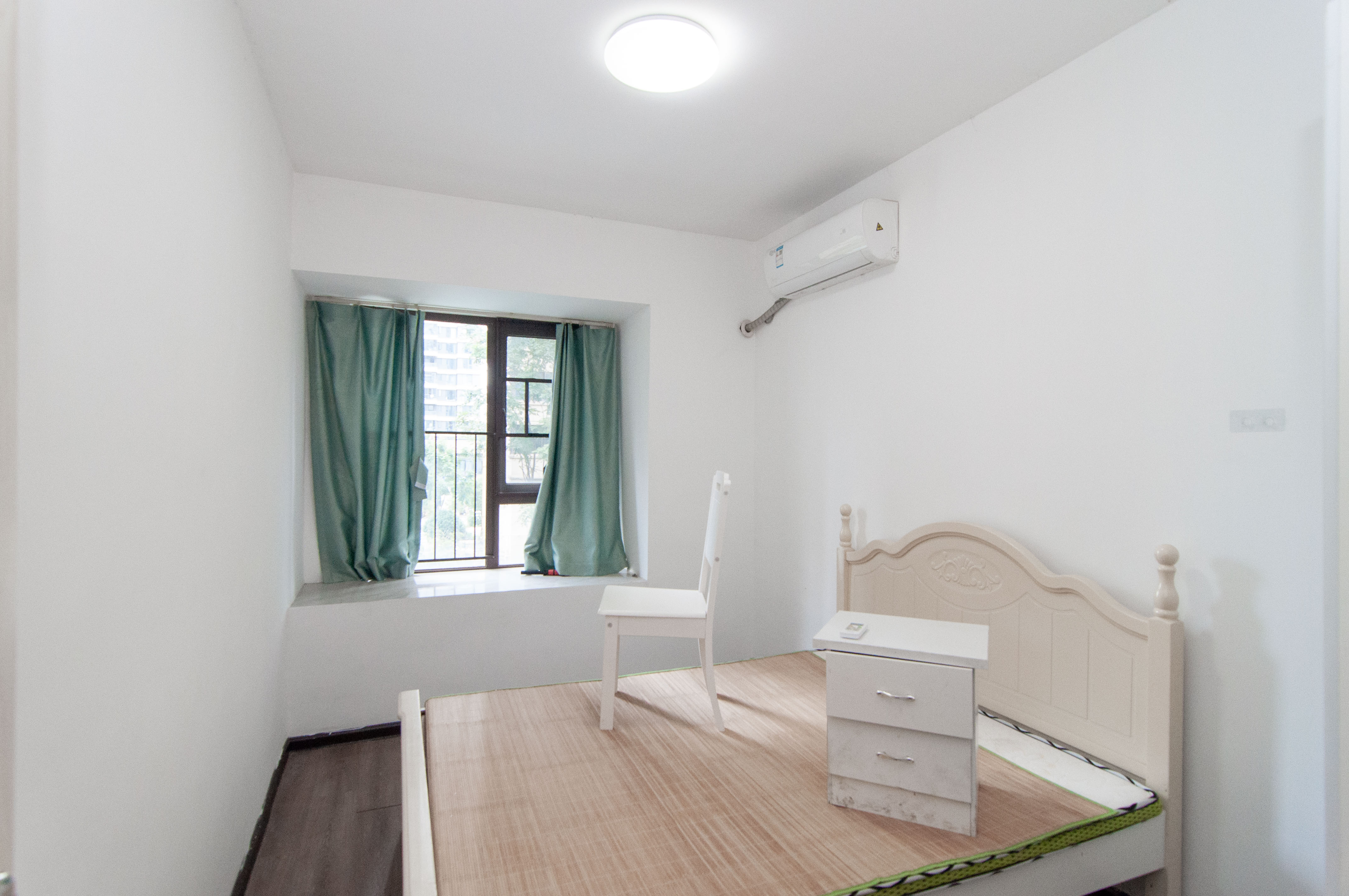 卓越浅水湾 4室2厅2卫 126.7万 卓越浅水湾 4室2厅2卫 126.7万其他