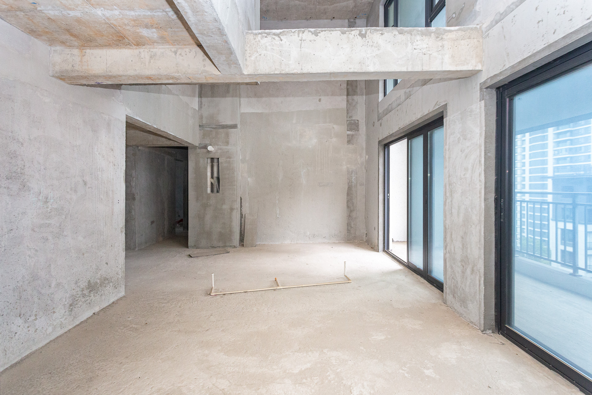 越秀湘江星汇城一期 4室2厅2卫 168.5万 越秀湘江星汇城一期 4室2厅2卫 168.5万客厅