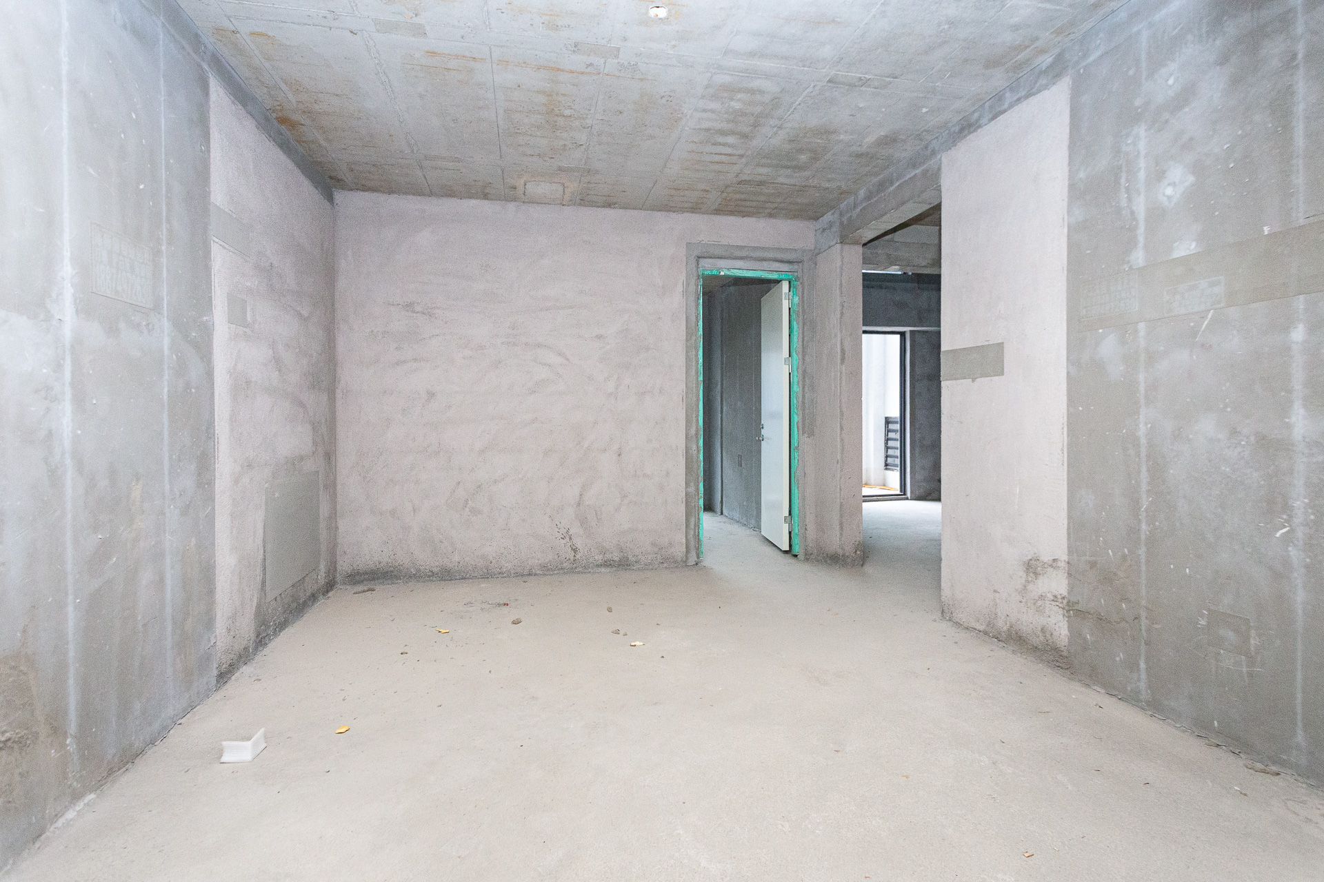 越秀湘江星汇城二期 4室1厅3卫 110.0万 越秀湘江星汇城二期 4室1厅3卫 110.0万客厅