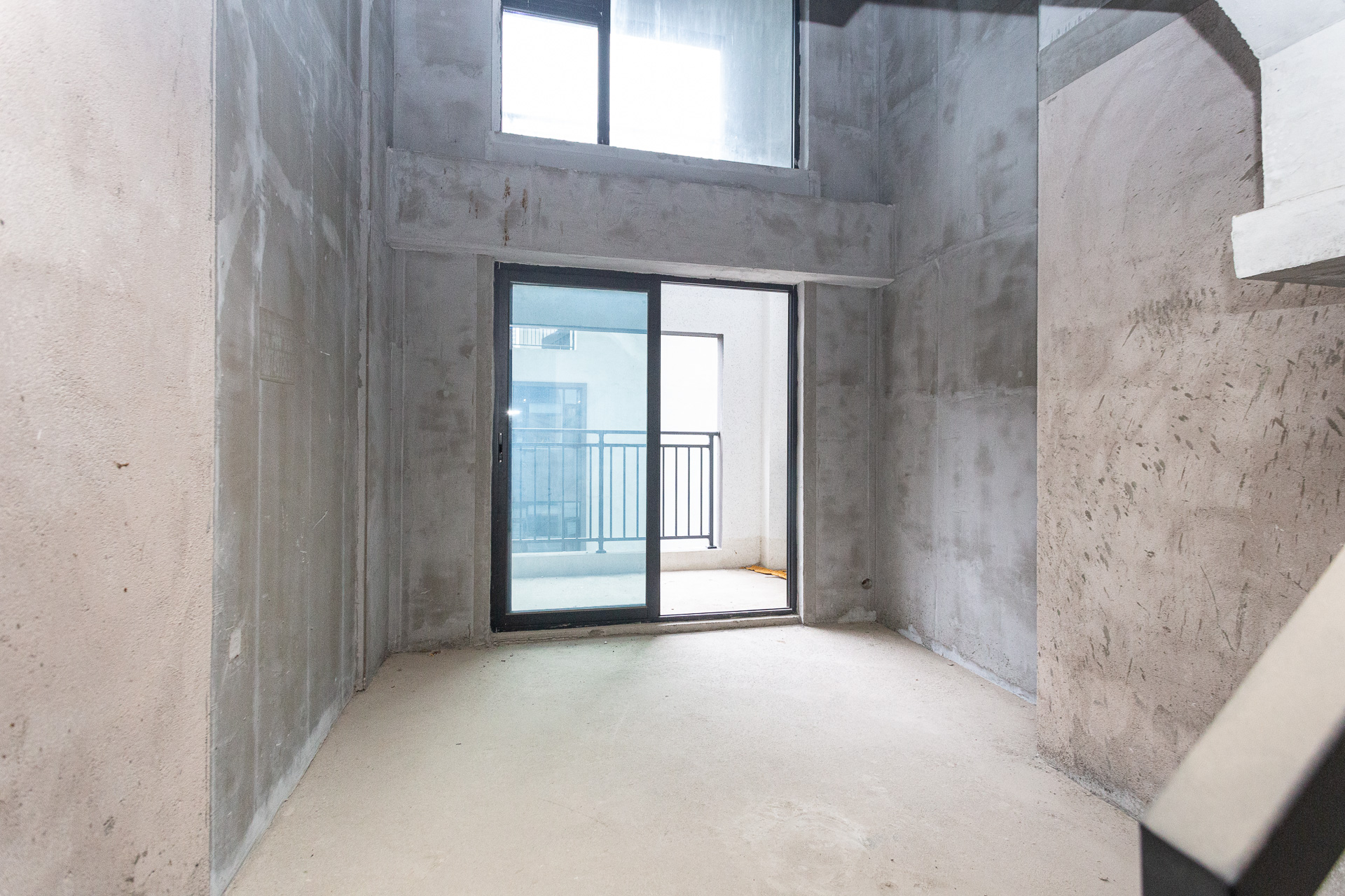 越秀湘江星汇城二期 4室1厅3卫 110.0万 越秀湘江星汇城二期 4室1厅3卫 110.0万客厅