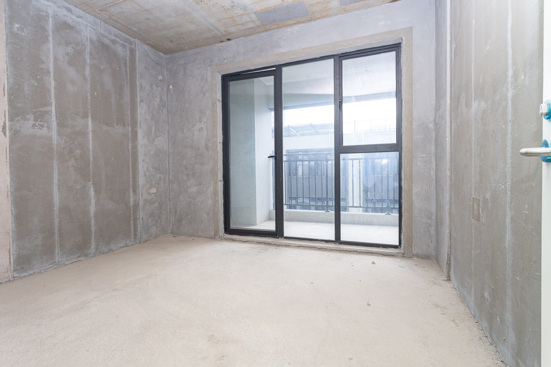 越秀湘江星汇城二期 4室1厅3卫 110.0万 越秀湘江星汇城二期 4室1厅3卫 110.0万卧室