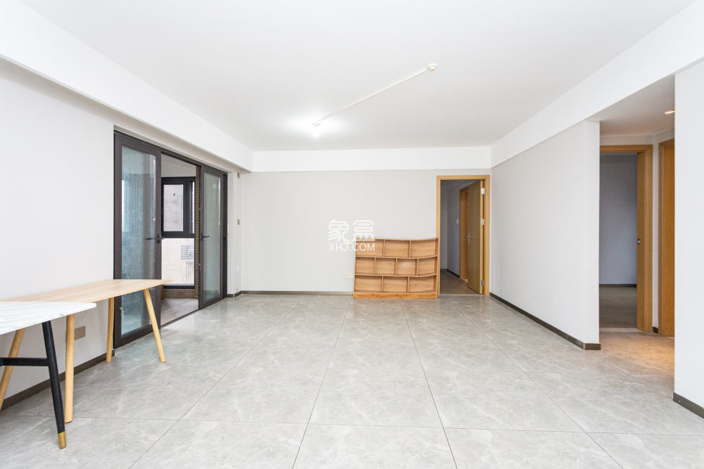 时代倾城四期  3室2厅2卫    96.8万