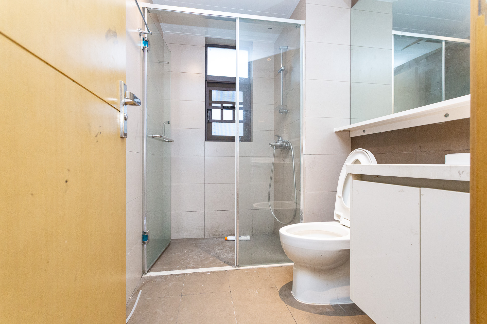 时代倾城四期 3室2厅2卫 102.8万 时代倾城四期 3室2厅2卫 102.8万卫生间