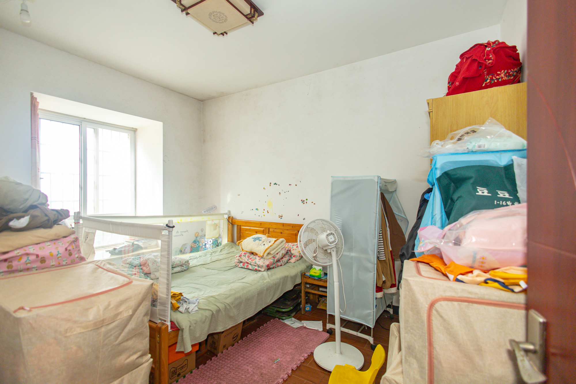 楚天世纪城东苑  2室2厅1卫    42.8万卧室