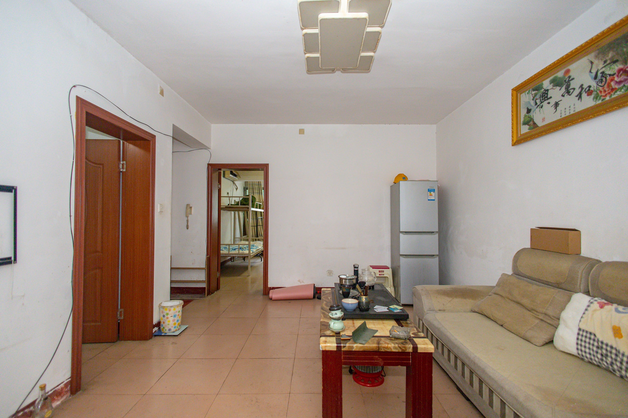 茶叶大市场“山水茗园”  2室2厅1卫    33.8万 茶叶大市场“山水茗园”  2室2厅1卫    33.8万客厅