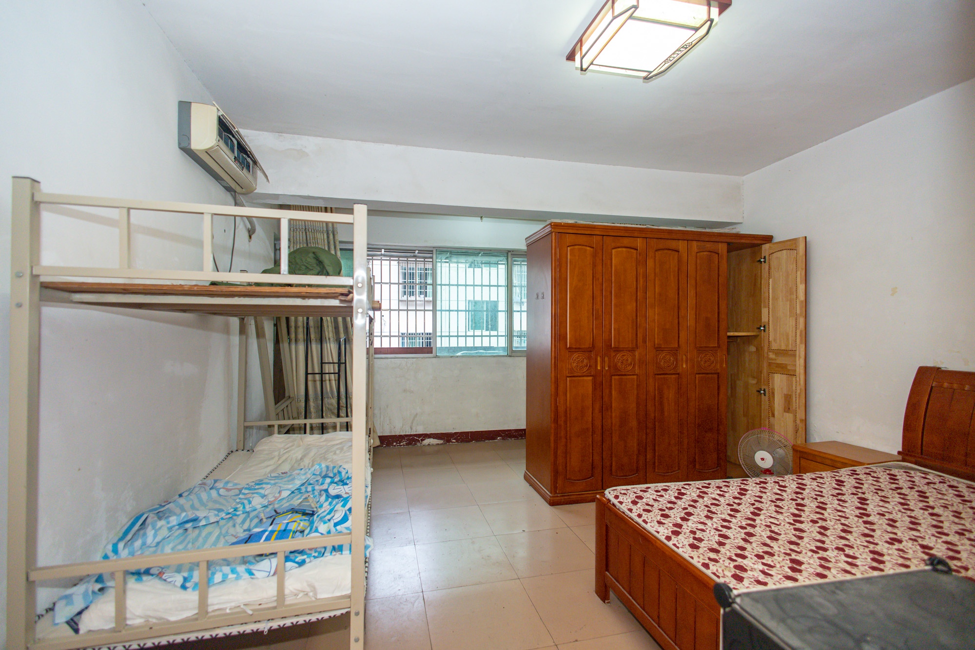 茶叶大市场“山水茗园”  2室2厅1卫    33.8万 茶叶大市场“山水茗园”  2室2厅1卫    33.8万卧室