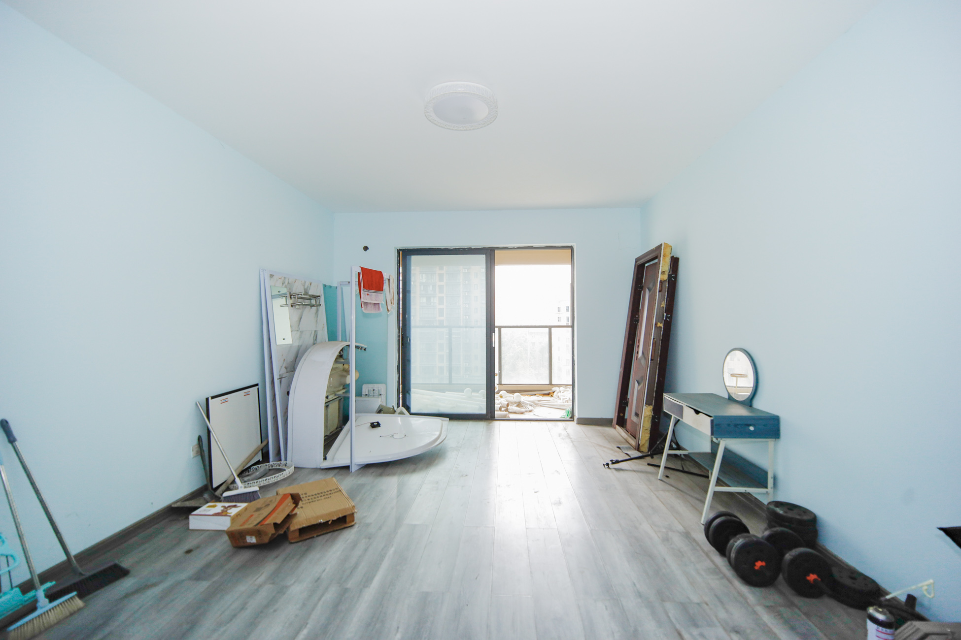 华润翡翠府  4室2厅2卫    156.0万 华润翡翠府  4室2厅2卫    156.0万