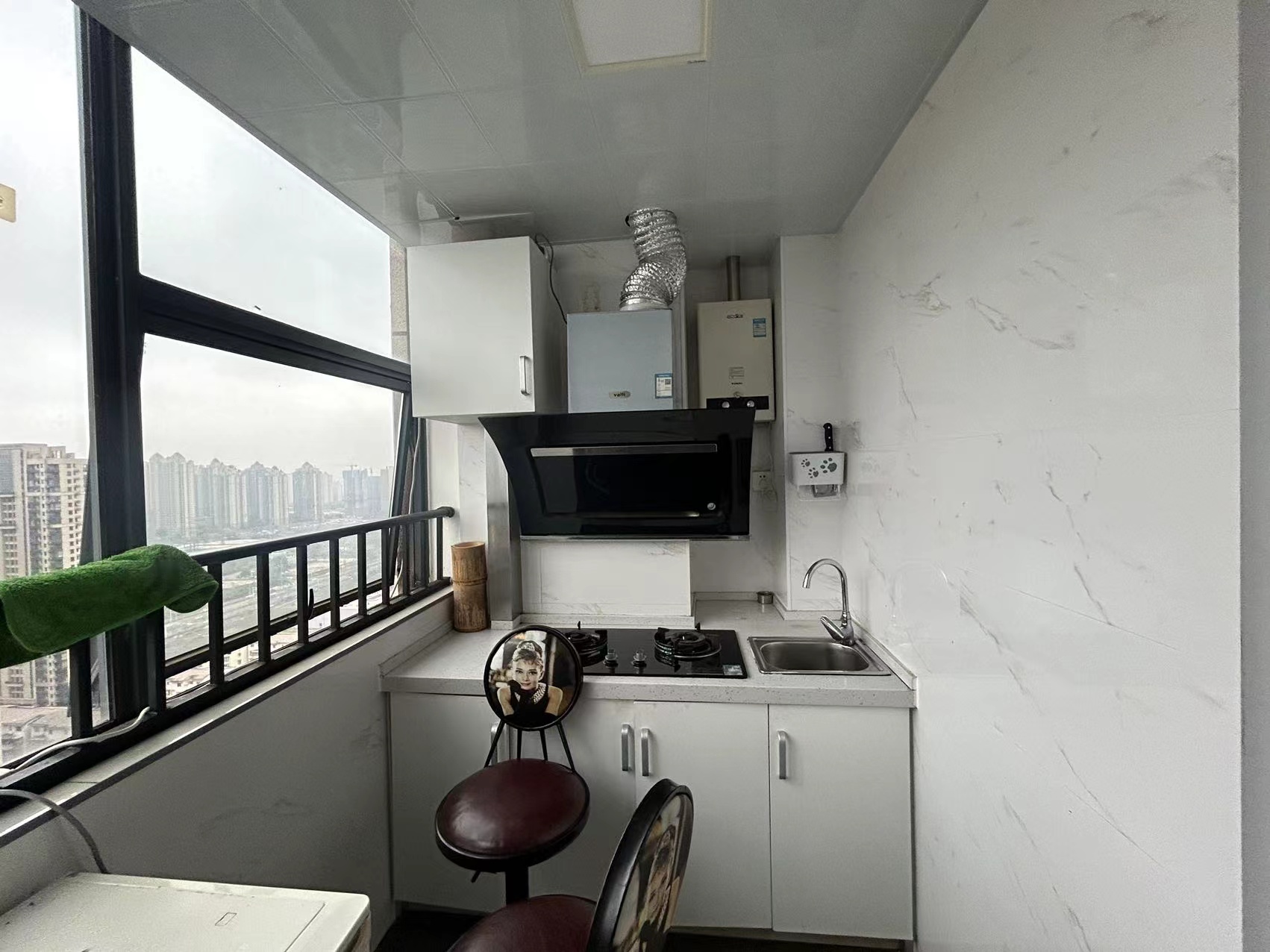 文艺复兴(未来城)  1室0厅1卫    24.0万 文艺复兴(未来城)  1室0厅1卫    24.0万室内图