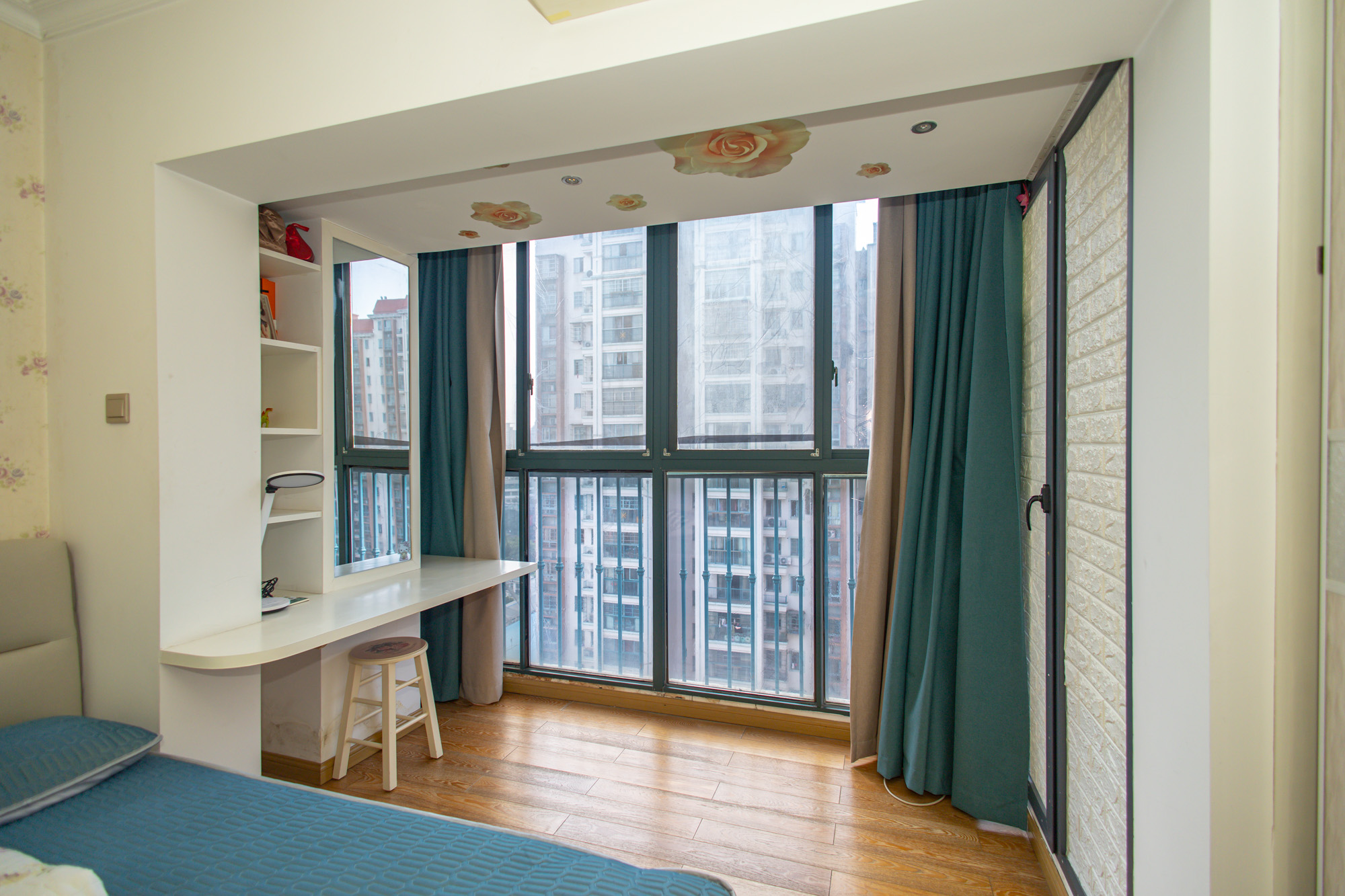 蝴蝶谷 2室2厅1卫 57.8万 蝴蝶谷 2室2厅1卫 57.8万阳台