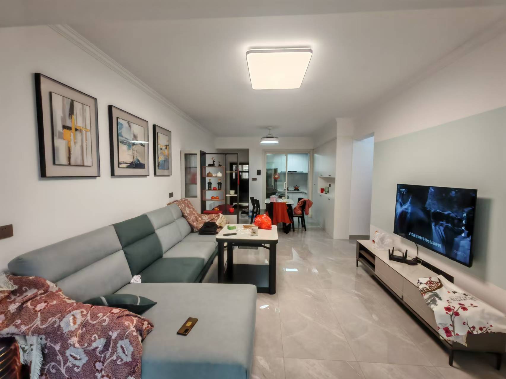 奥园广场 3室2厅2卫 90.0万 奥园广场 3室2厅2卫 90.0万室内图