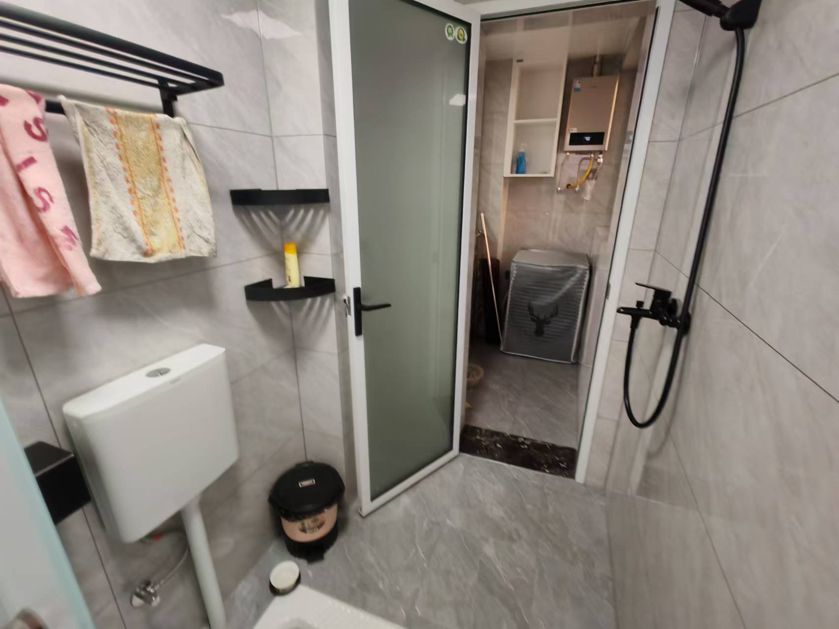 奥园广场 3室2厅2卫 90.0万 奥园广场 3室2厅2卫 90.0万室内图