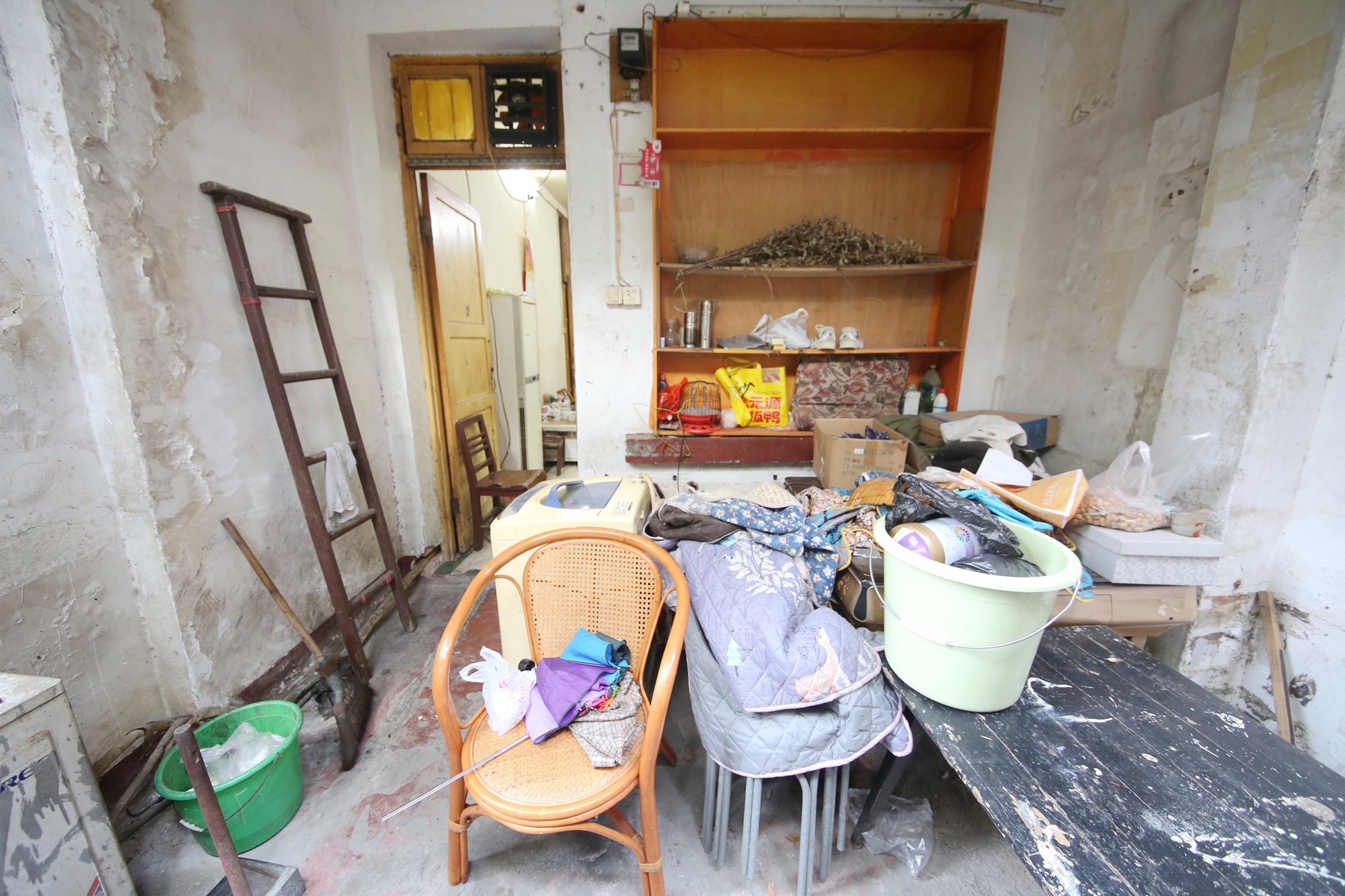 有色冶金研究设计院（浏城桥）  3室2厅1卫   107.00万阳台