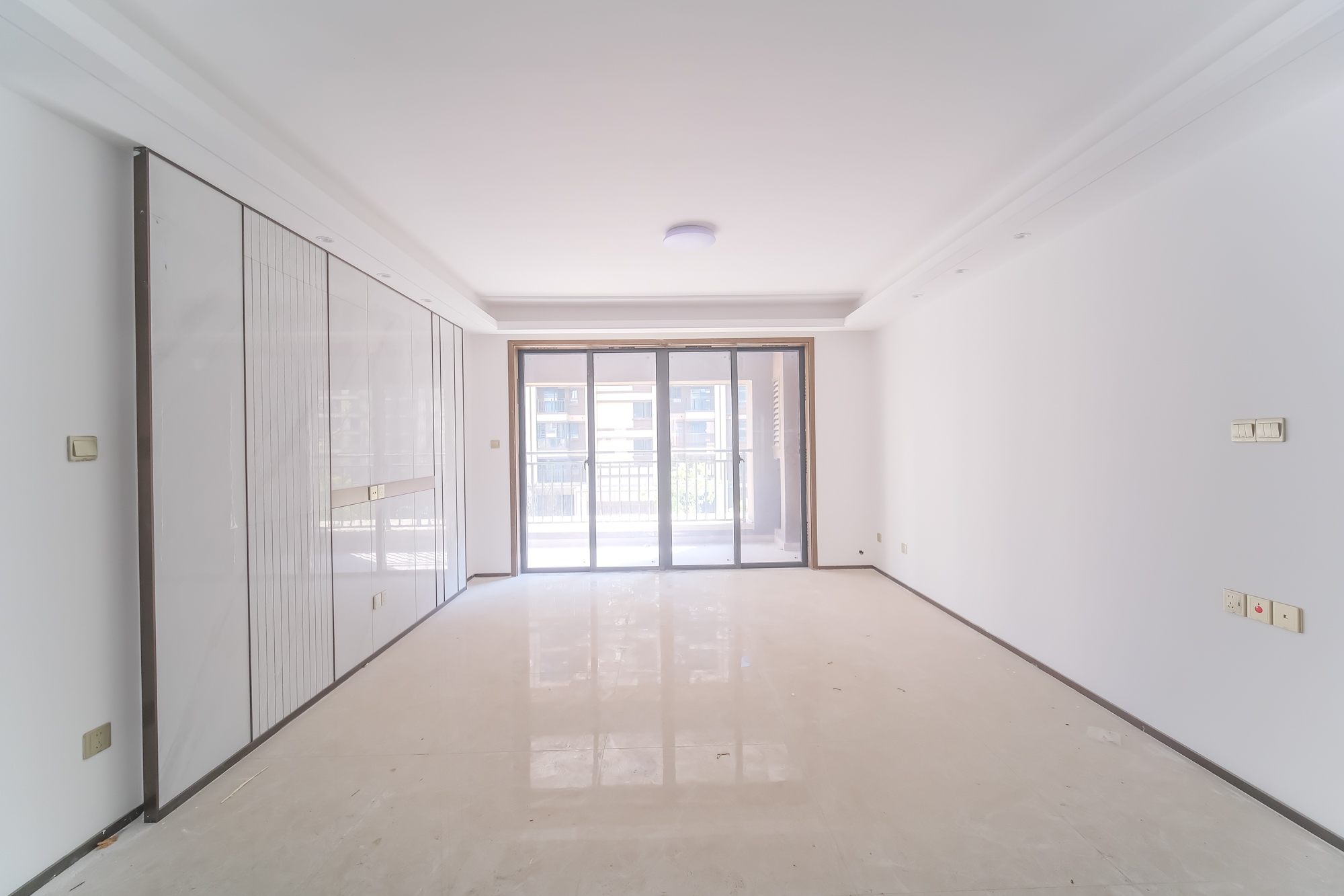 荣盛城  3室2厅2卫    96.8万 荣盛城  3室2厅2卫    96.8万