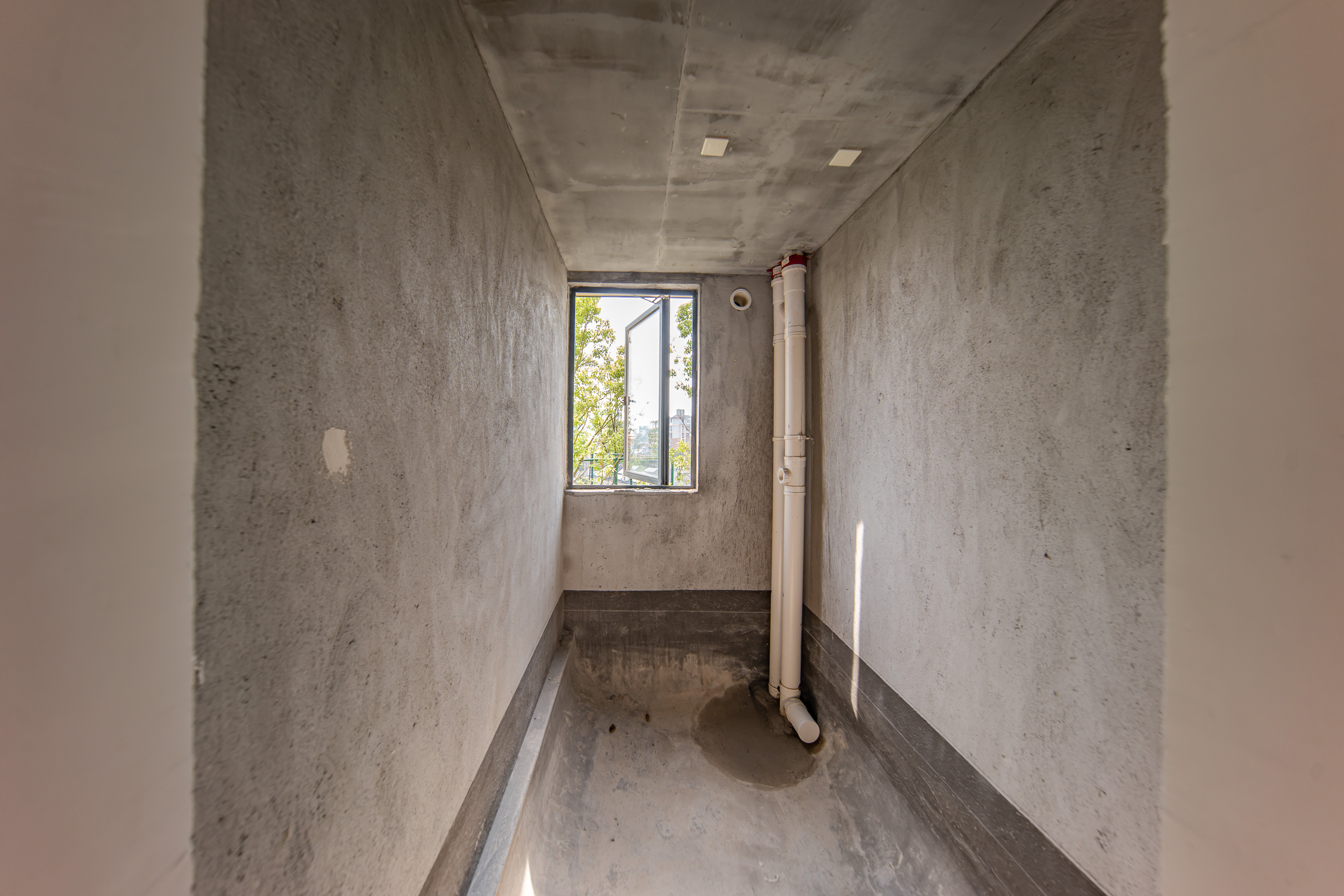建投象山国际  4室2厅2卫   130.00万卫生间