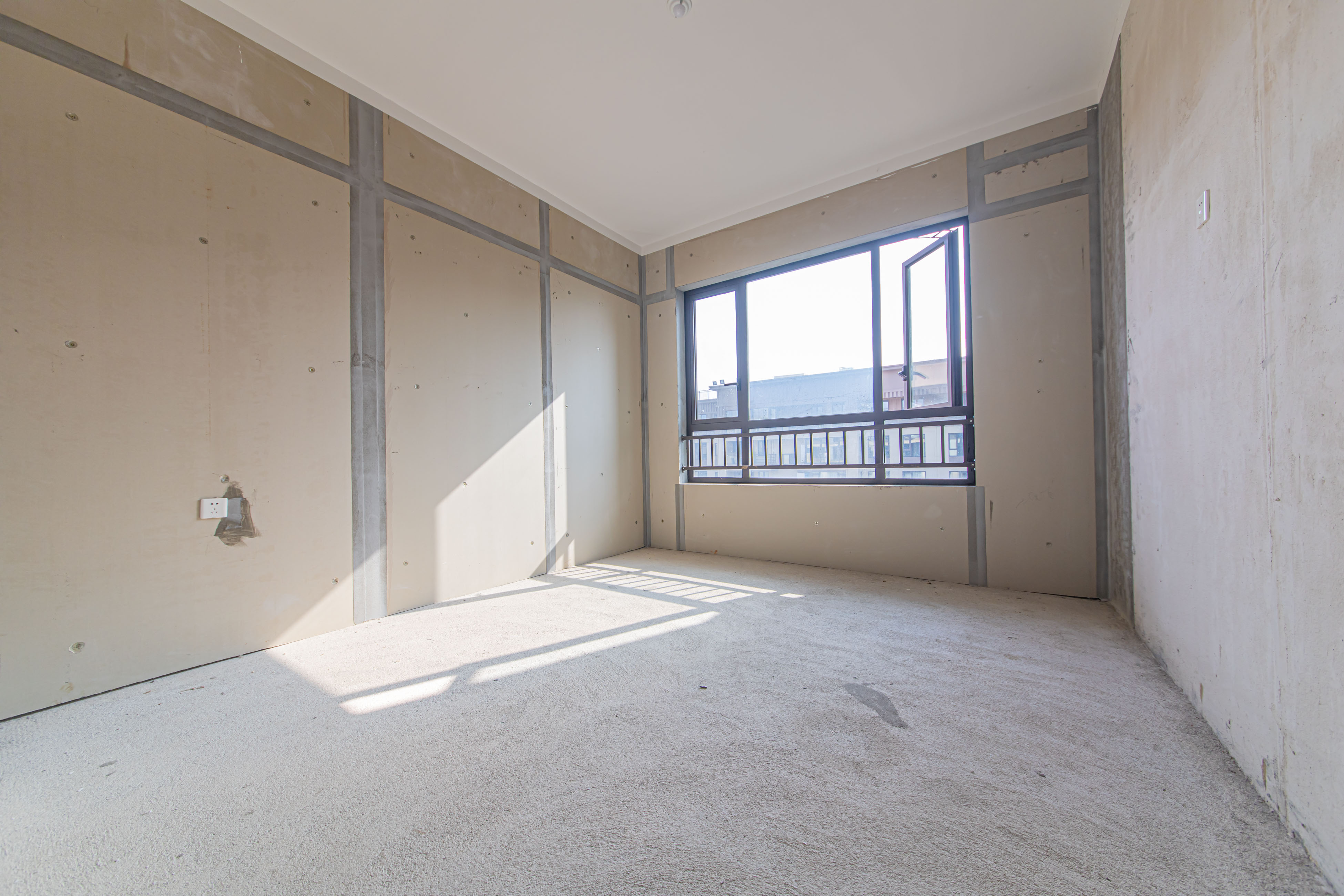 北辰中央公园辰玺洋房区  4室2厅2卫    203.8万 北辰中央公园辰玺洋房区  4室2厅2卫    203.8万卧室