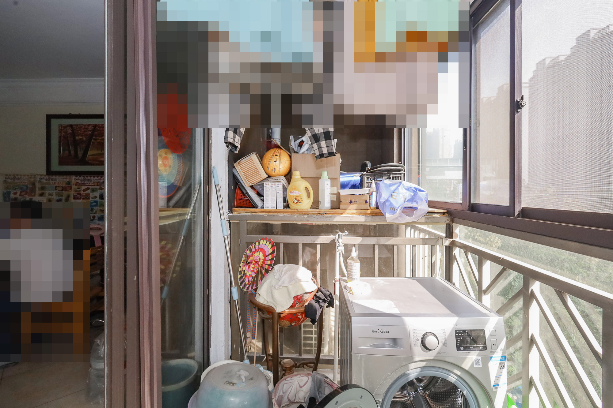 旭辉藏郡（藏郡、旭湘华府)  3室2厅1卫   210.00万阳台