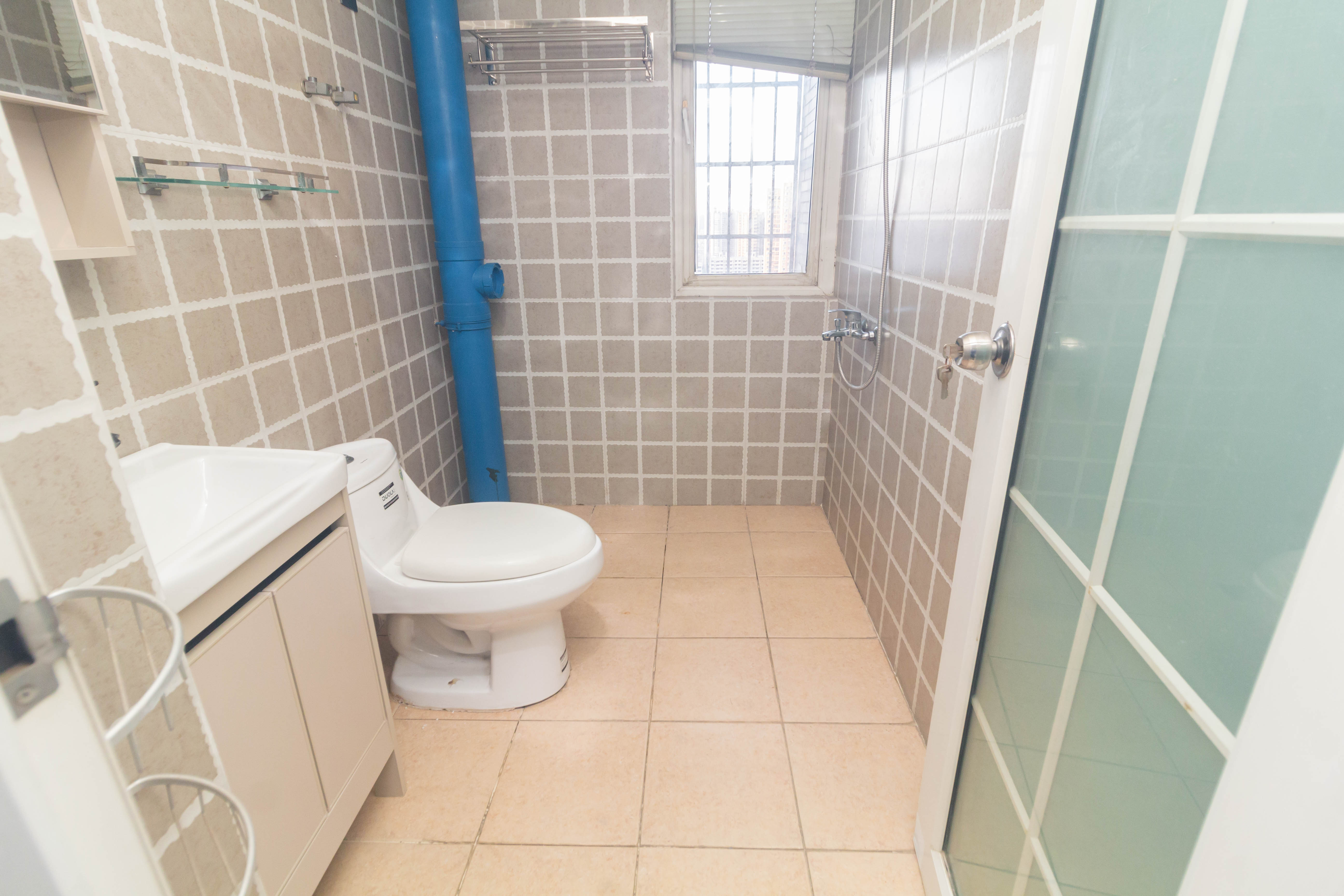 未来蜂巢  3室2厅2卫    45.8万 未来蜂巢  3室2厅2卫    45.8万卫生间