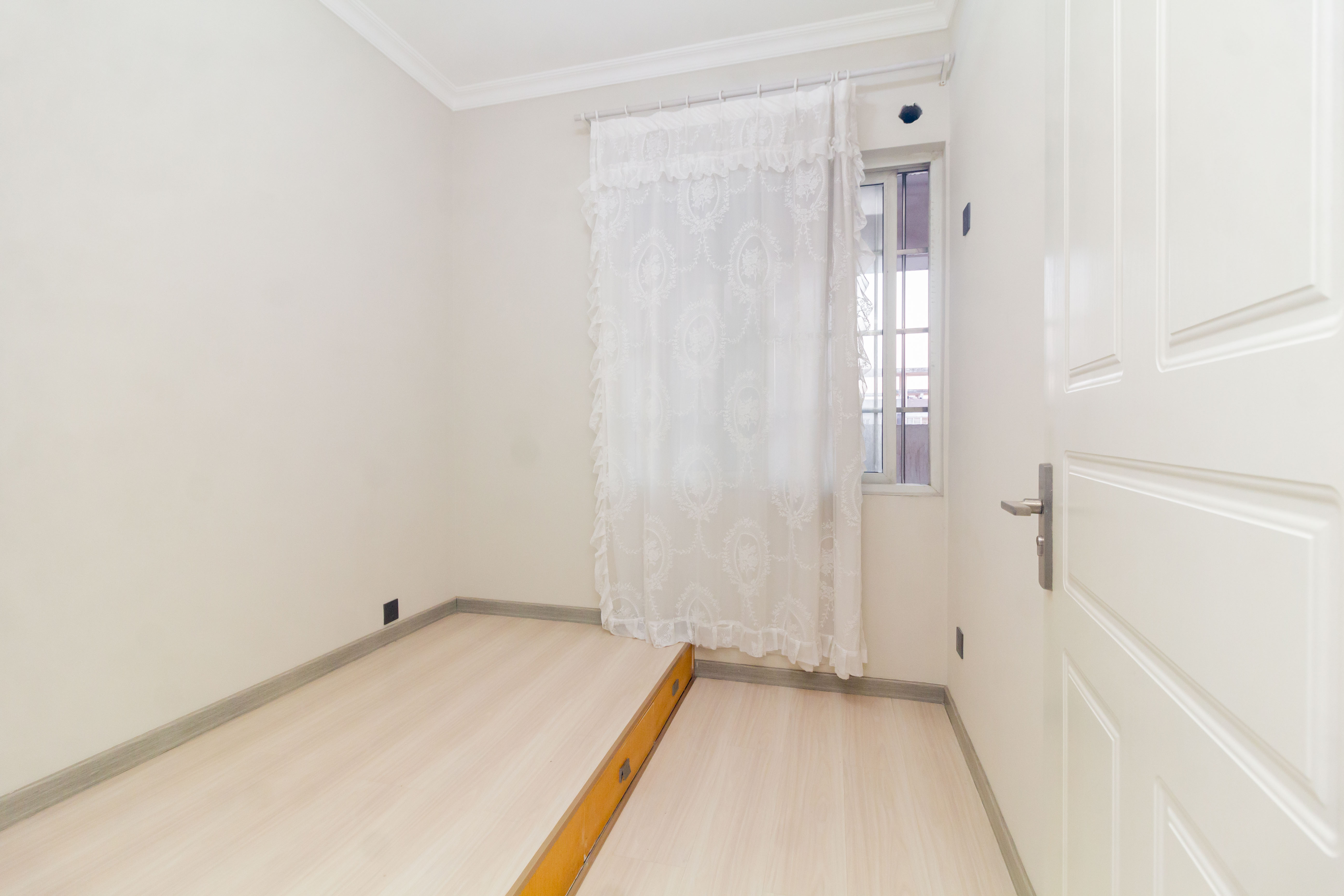 未来蜂巢  3室2厅2卫    45.8万 未来蜂巢  3室2厅2卫    45.8万卧室