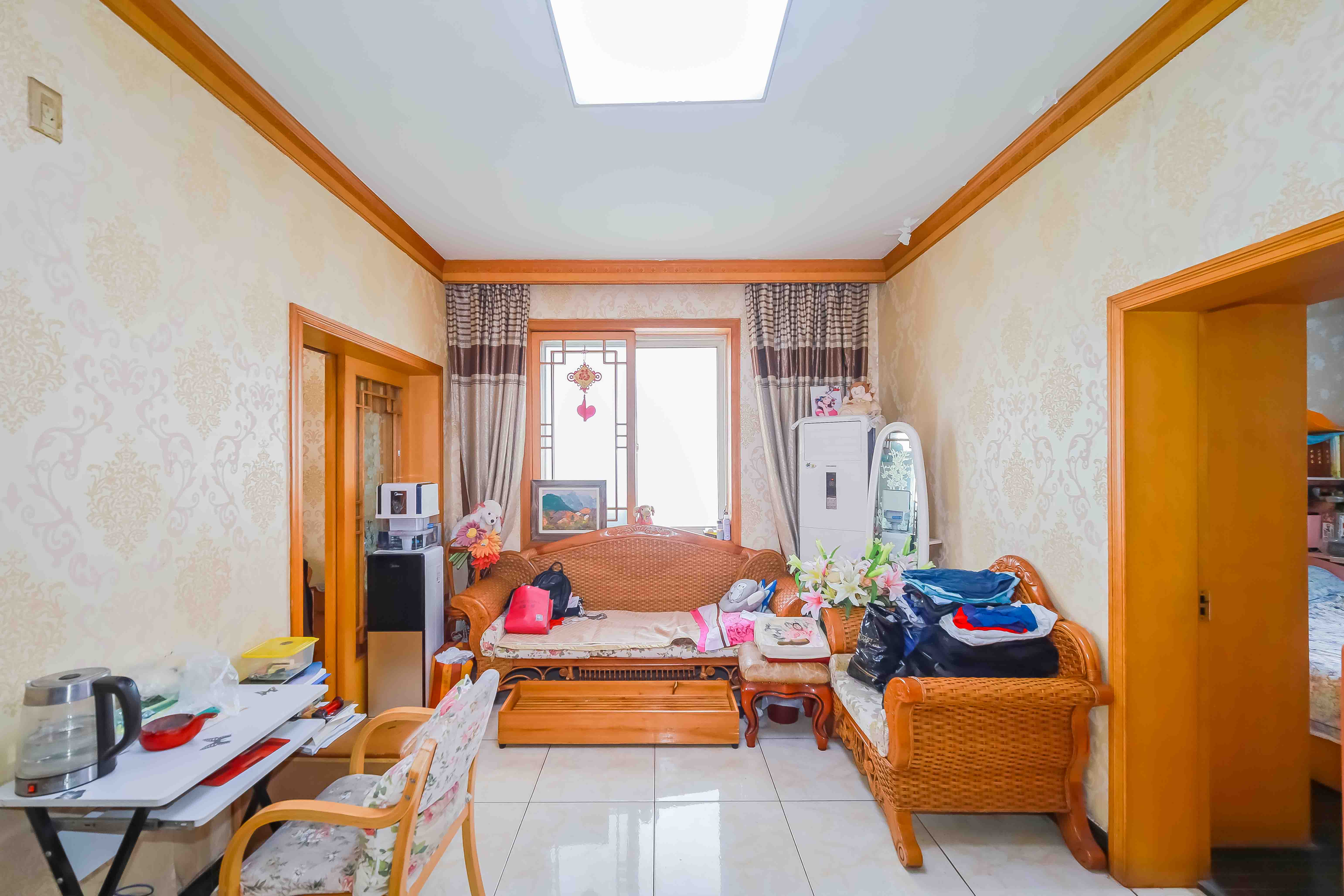 湖南石油化学工业局小区(侯家塘化工厅) 2室2厅1卫 55.0万 湖南石油化学工业局小区(侯家塘化工厅) 2室2厅1卫 55.0万客厅