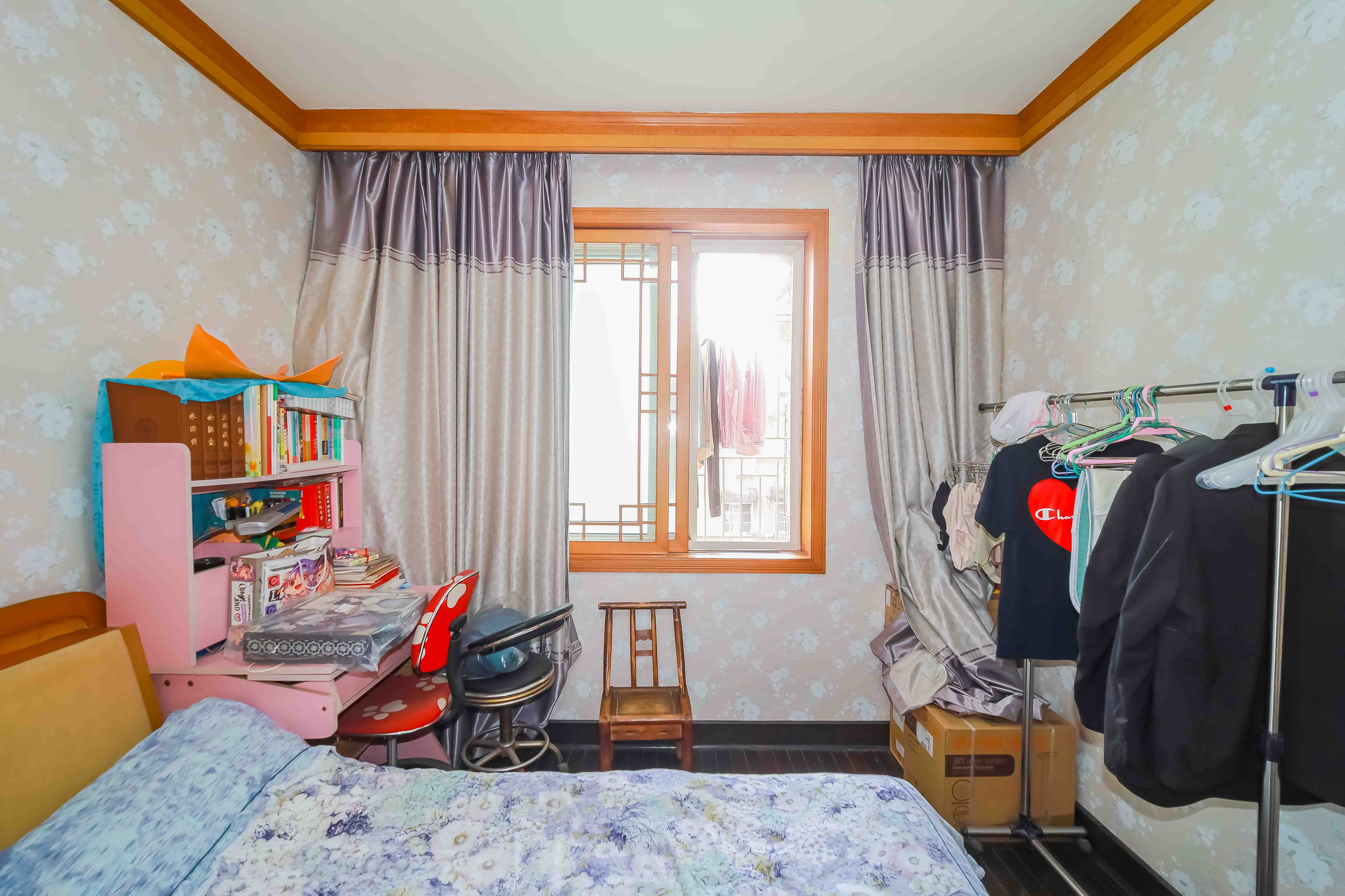 湖南石油化学工业局小区(侯家塘化工厅) 2室2厅1卫 55.0万 湖南石油化学工业局小区(侯家塘化工厅) 2室2厅1卫 55.0万卧室