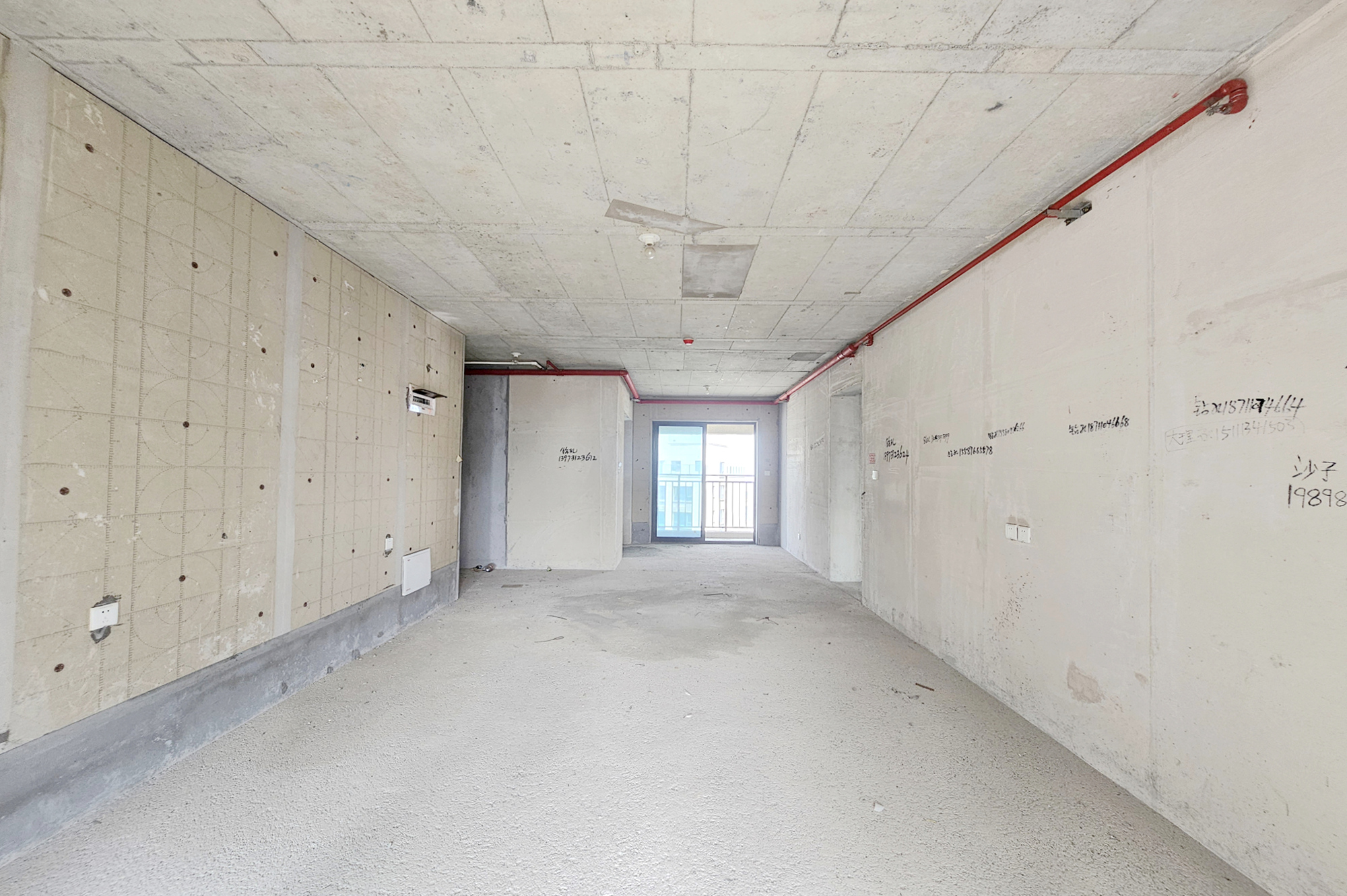 阳光城尚东湾愉景苑 4室2厅2卫 108.0万 阳光城尚东湾愉景苑 4室2厅2卫 108.0万客厅