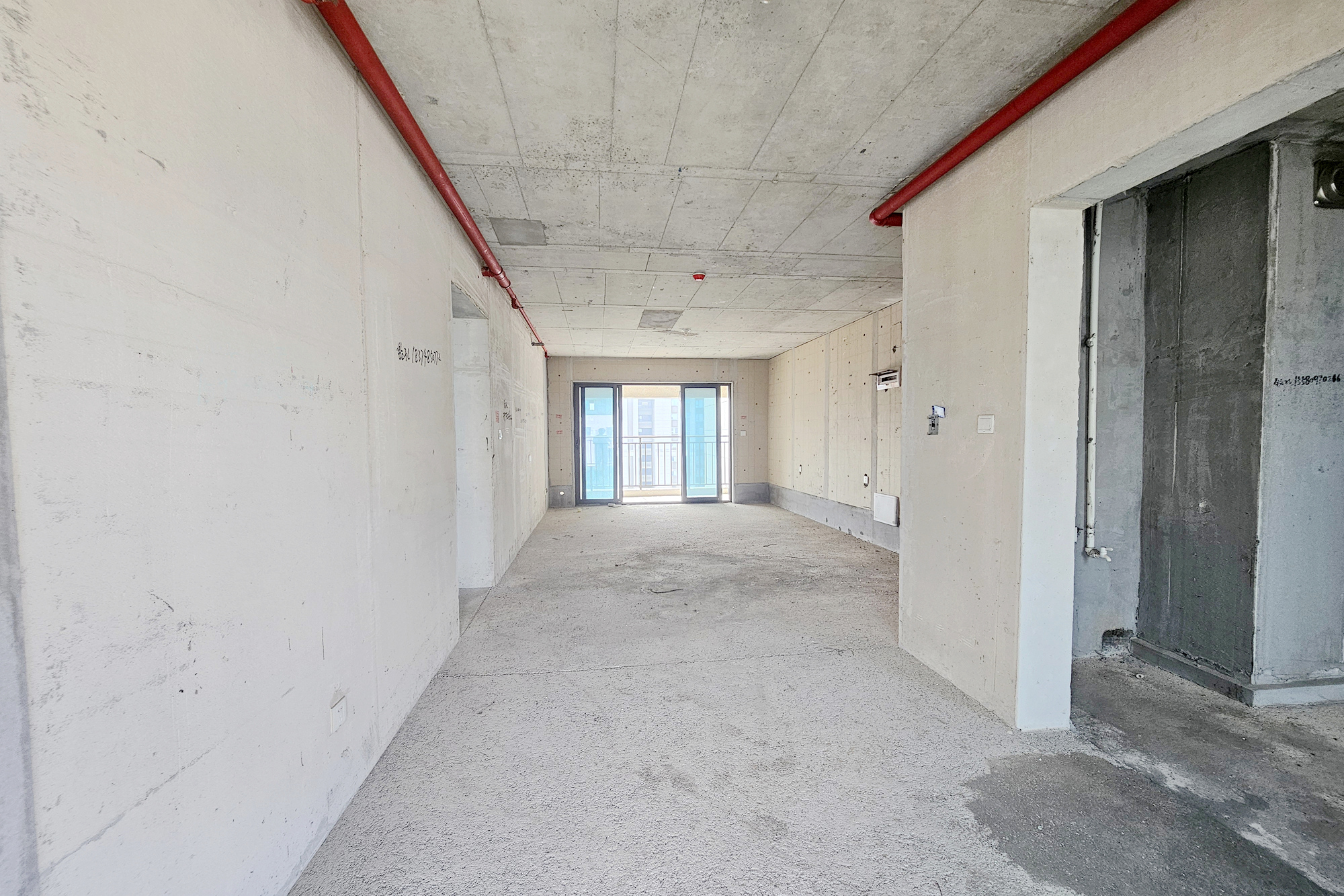 阳光城尚东湾愉景苑 4室2厅2卫 108.0万 阳光城尚东湾愉景苑 4室2厅2卫 108.0万客厅