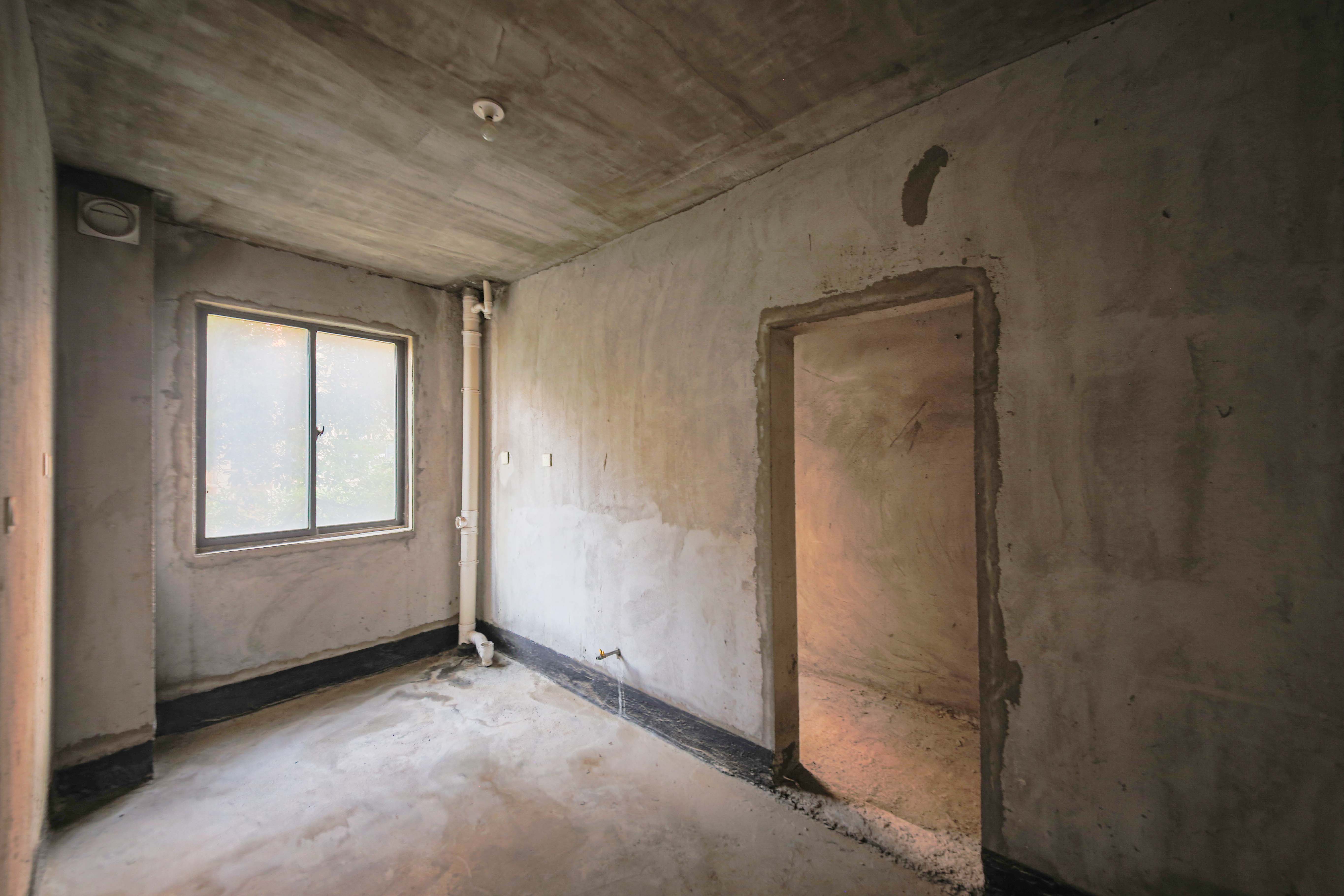 天心金桂园住宅小区  5室2厅2卫    172.0万 天心金桂园住宅小区  5室2厅2卫    172.0万厨房