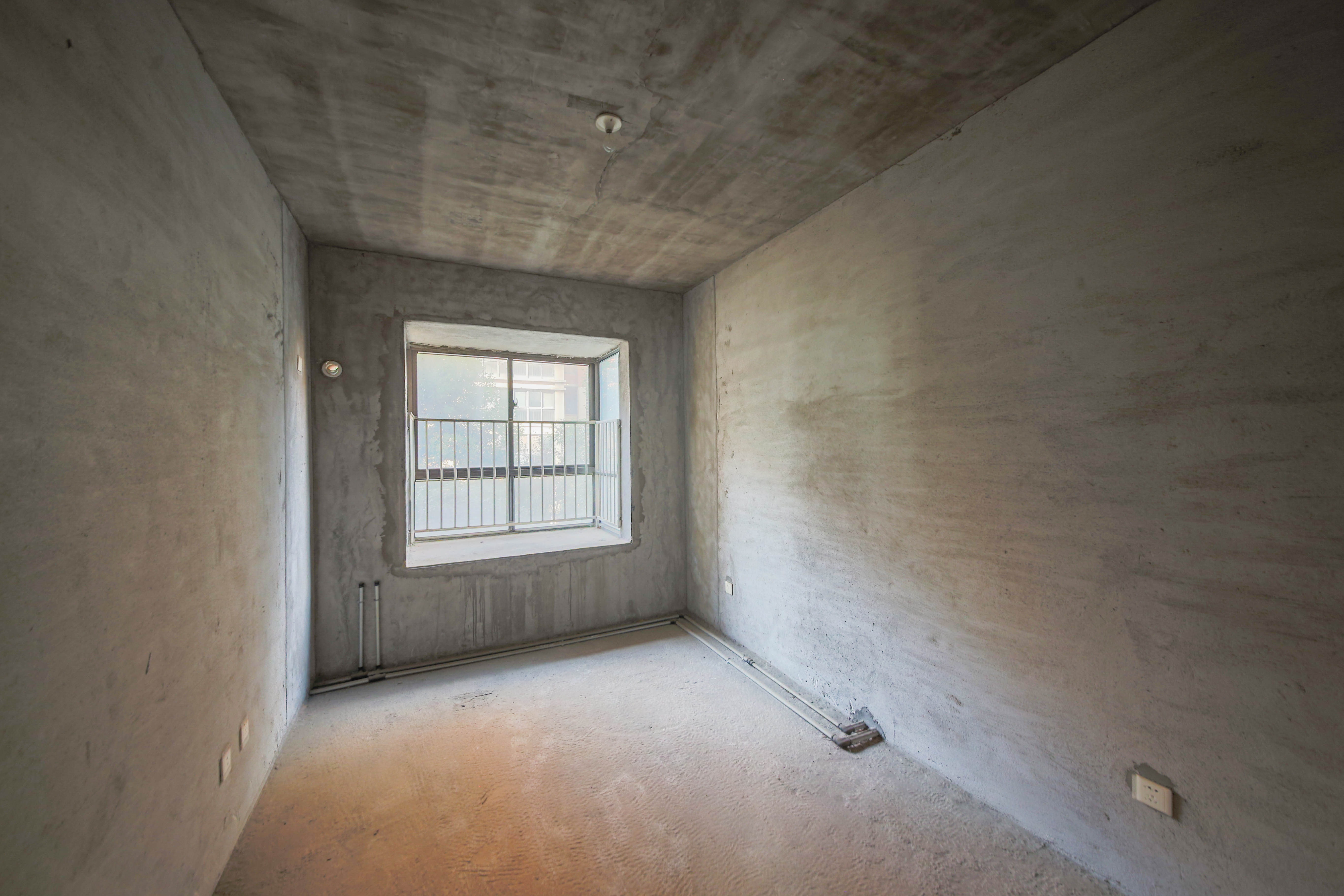 天心金桂园住宅小区  5室2厅2卫    172.0万 天心金桂园住宅小区  5室2厅2卫    172.0万卧室