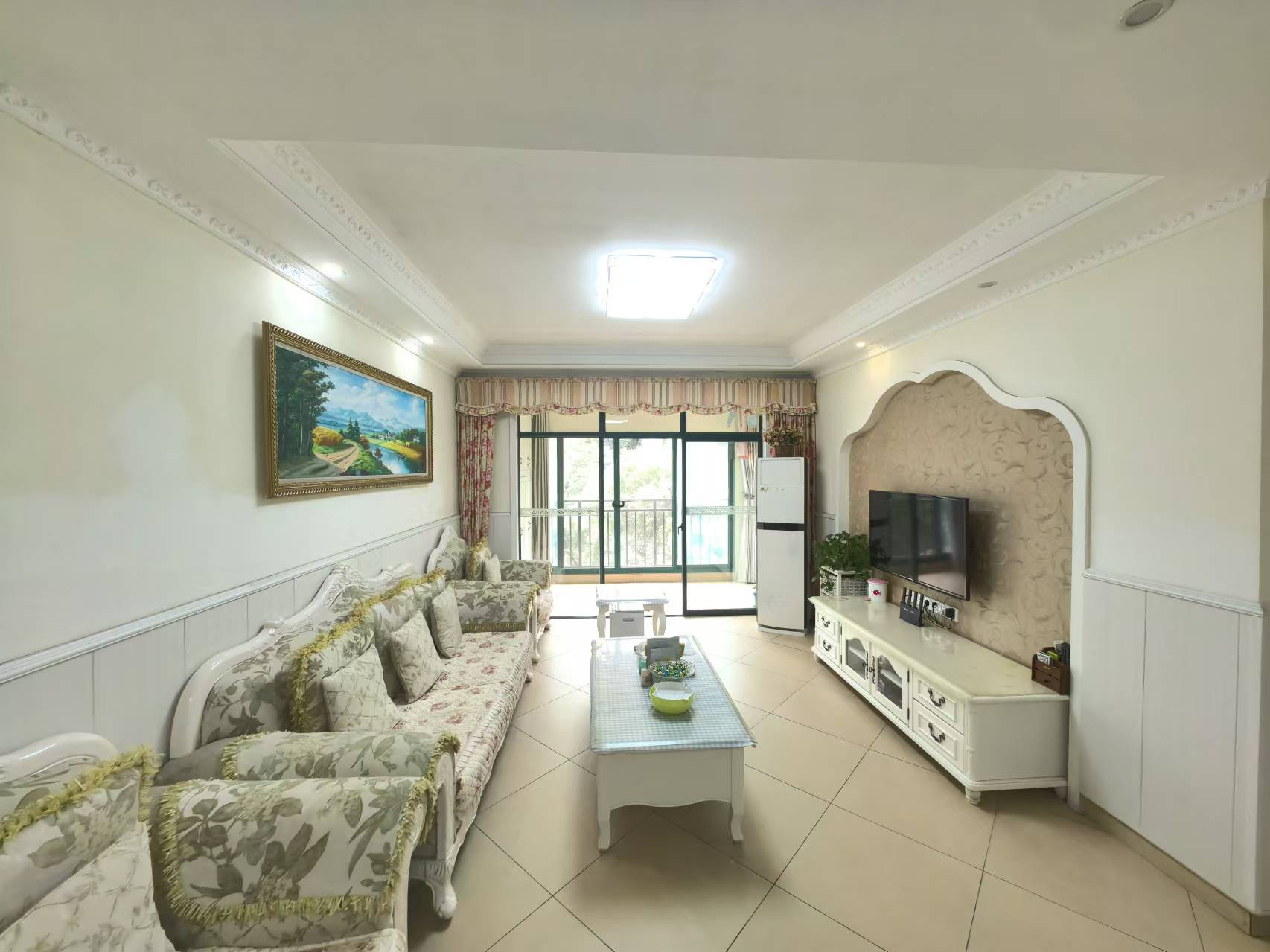 经世皇城 3室2厅2卫 48.0万 经世皇城 3室2厅2卫 48.0万室内图