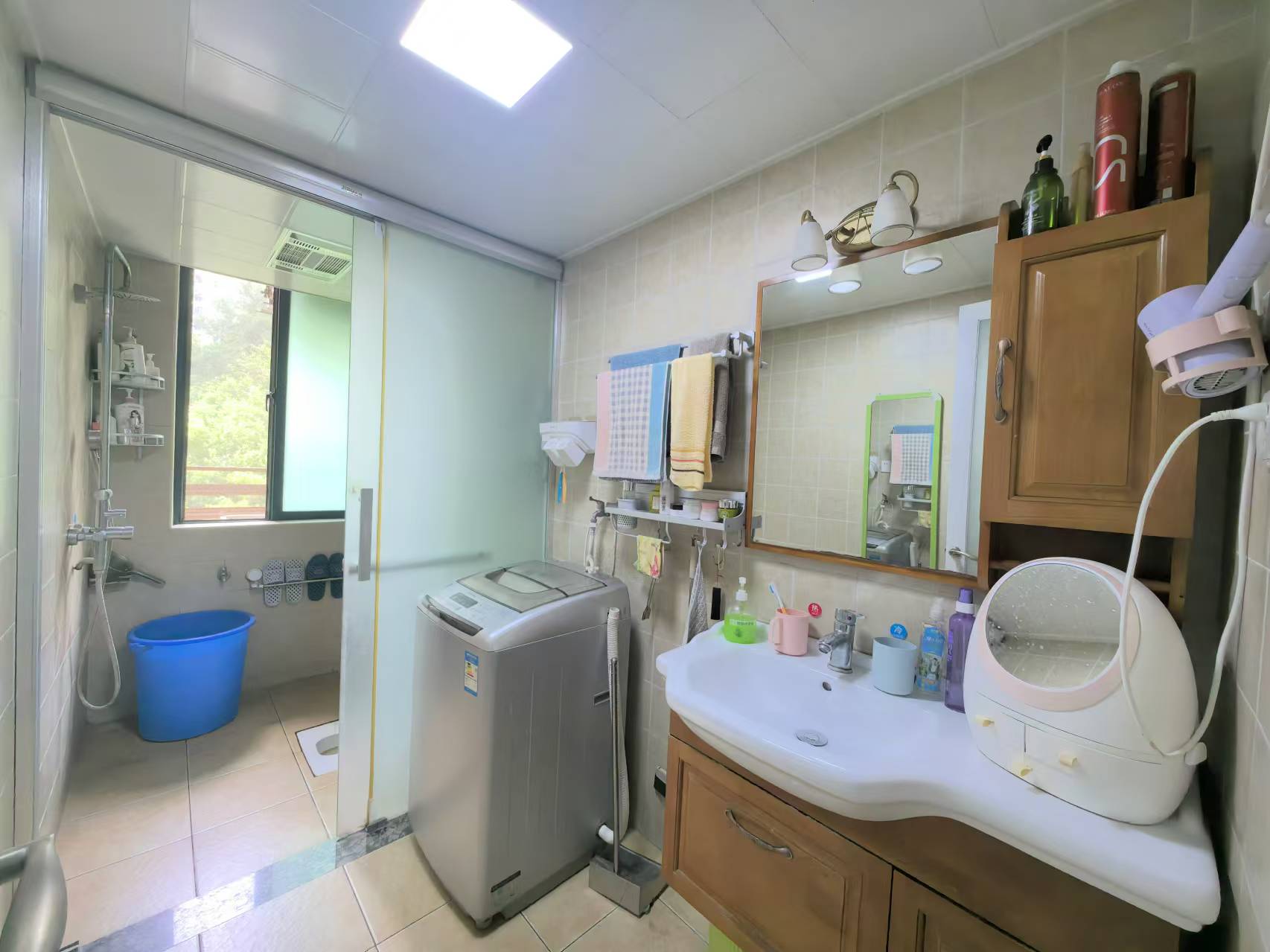 经世皇城 3室2厅2卫 48.0万 经世皇城 3室2厅2卫 48.0万室内图