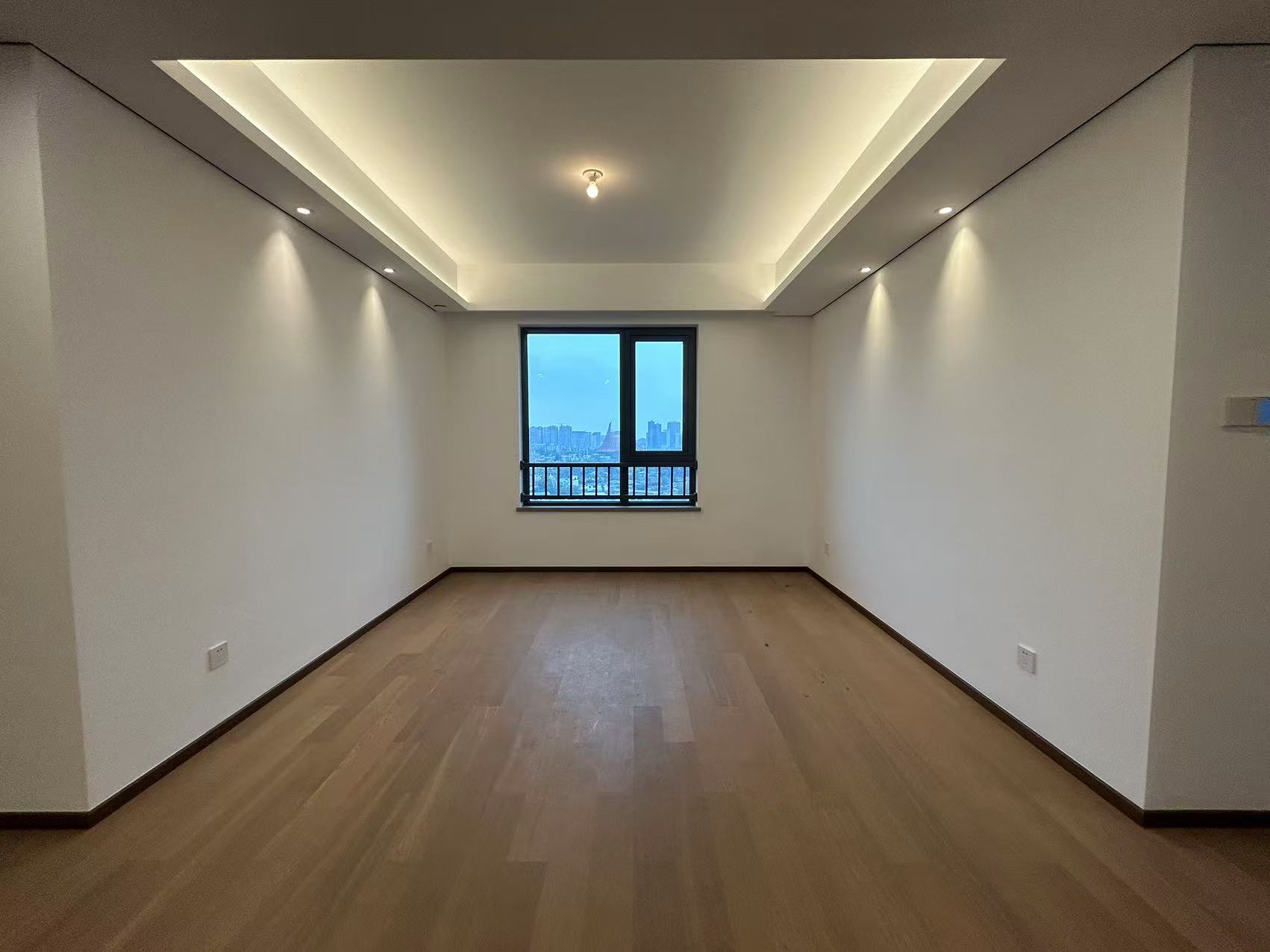 晋合湘水湾六期  4室2厅2卫    185.0万 晋合湘水湾六期  4室2厅2卫    185.0万室内图